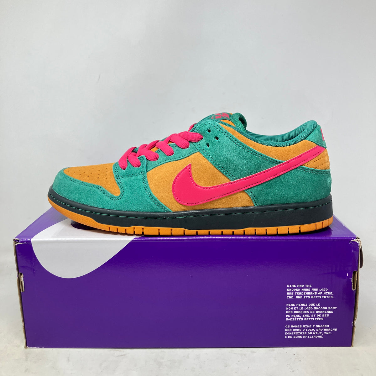 Nike SB Dunk Low Pro Green Noise Watermelon