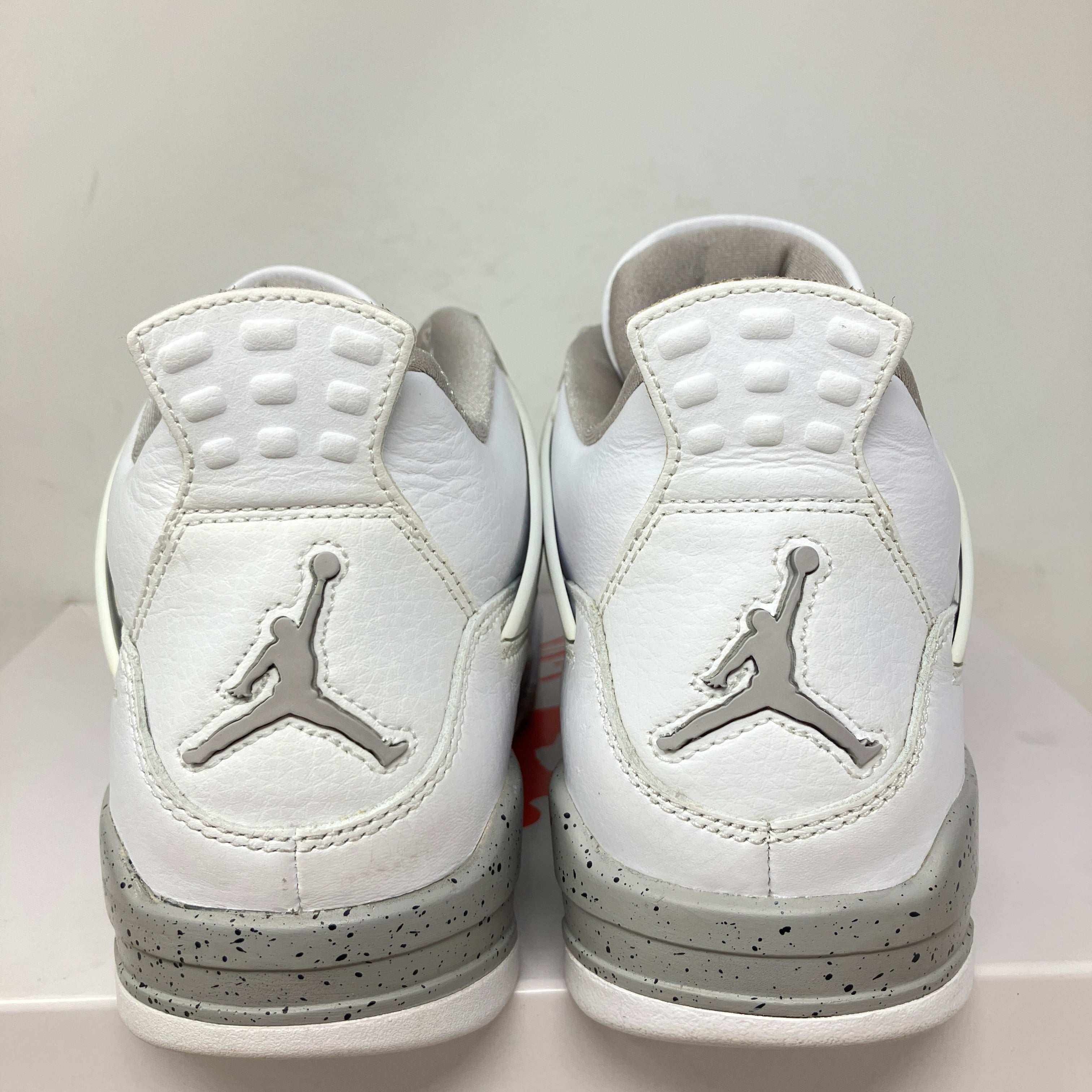 Jordan 4 Retro White Oreo (2021)
