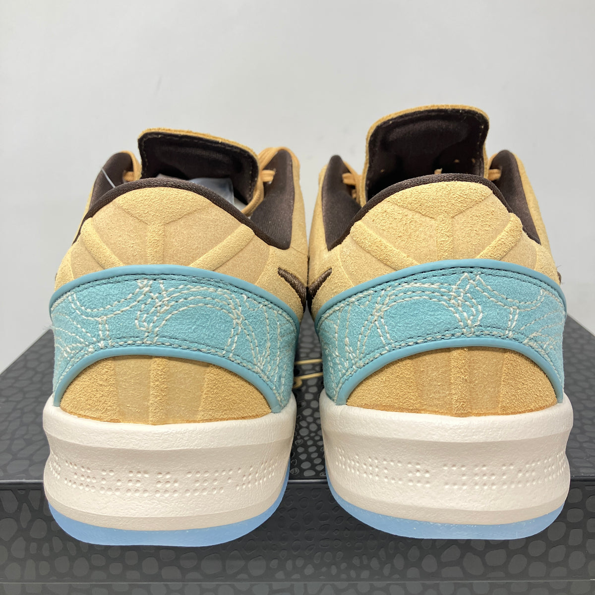 Nike Kobe 8 EXT Protro Siempre Hermanos