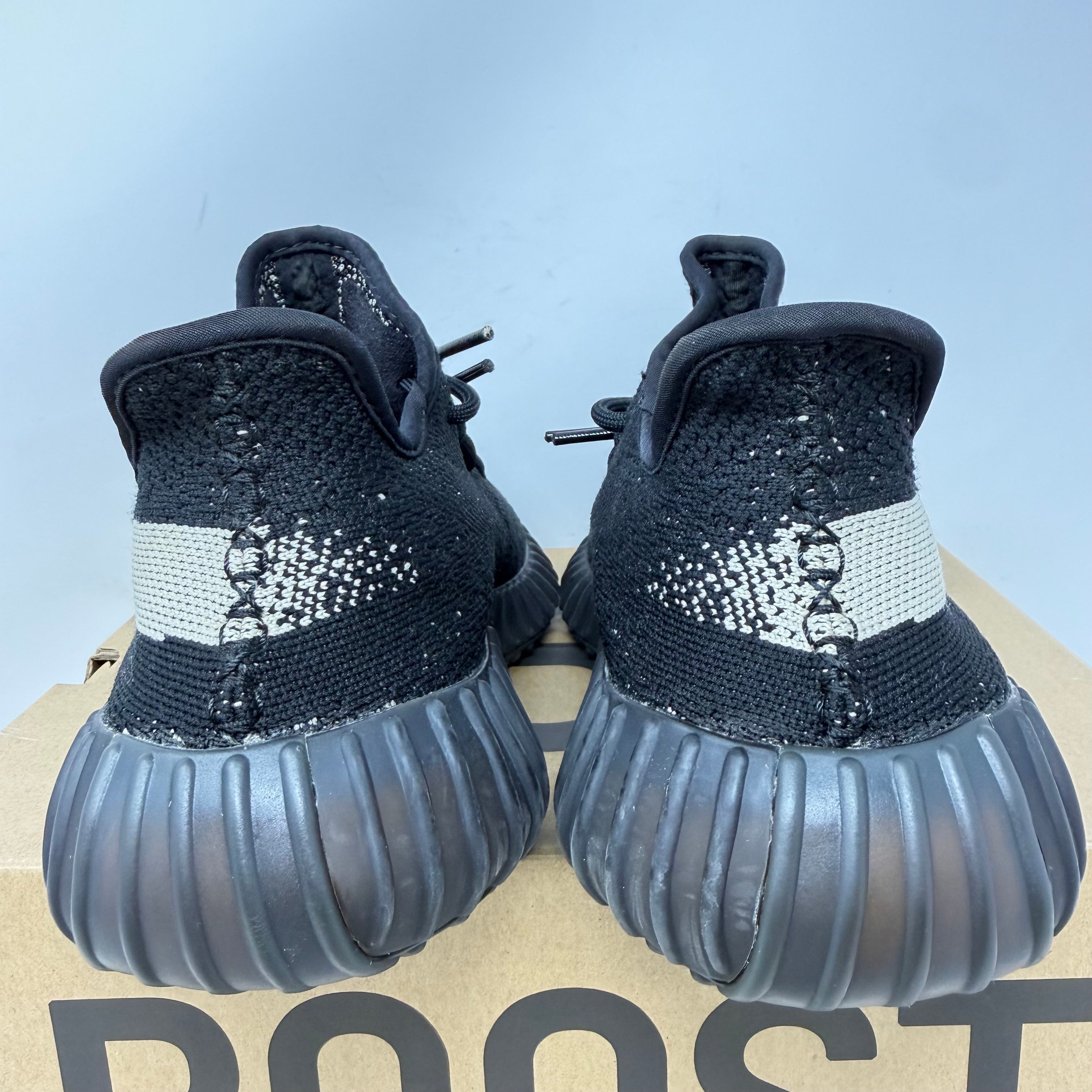 adidas Yeezy Boost 350 V2 Core Black White