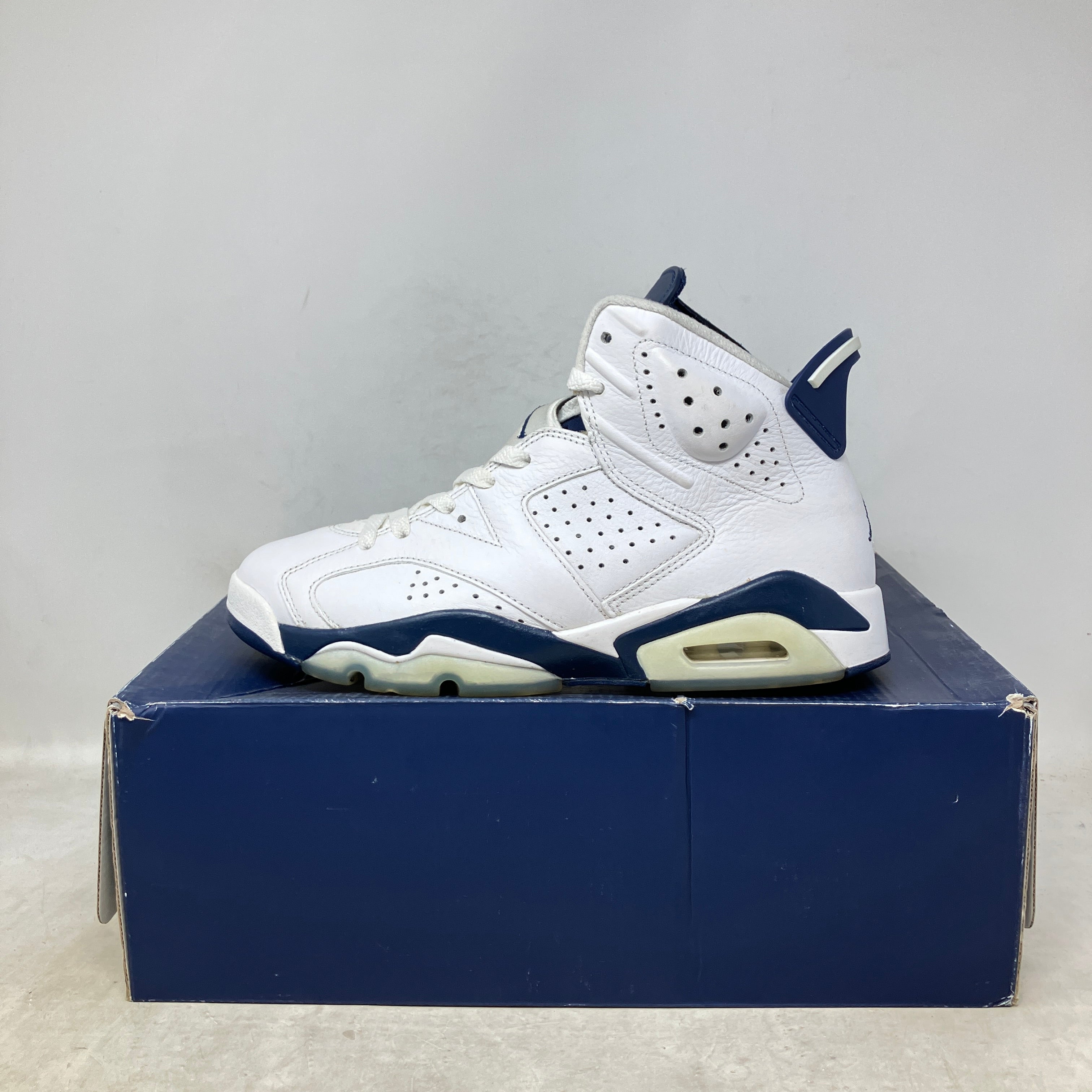 Jordan 6 Retro Midnight Navy (2022)