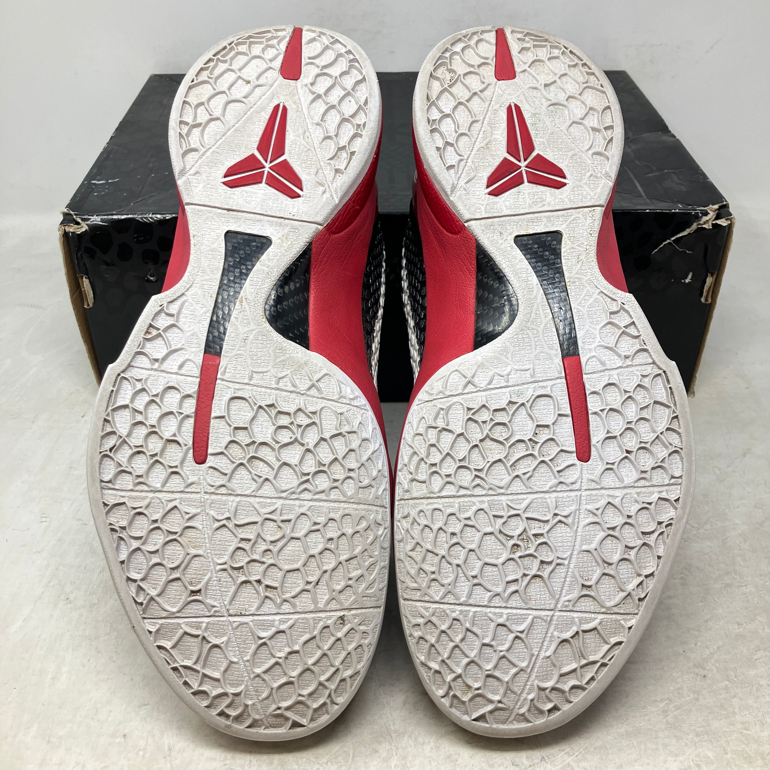 Nike Kobe 6 Bred