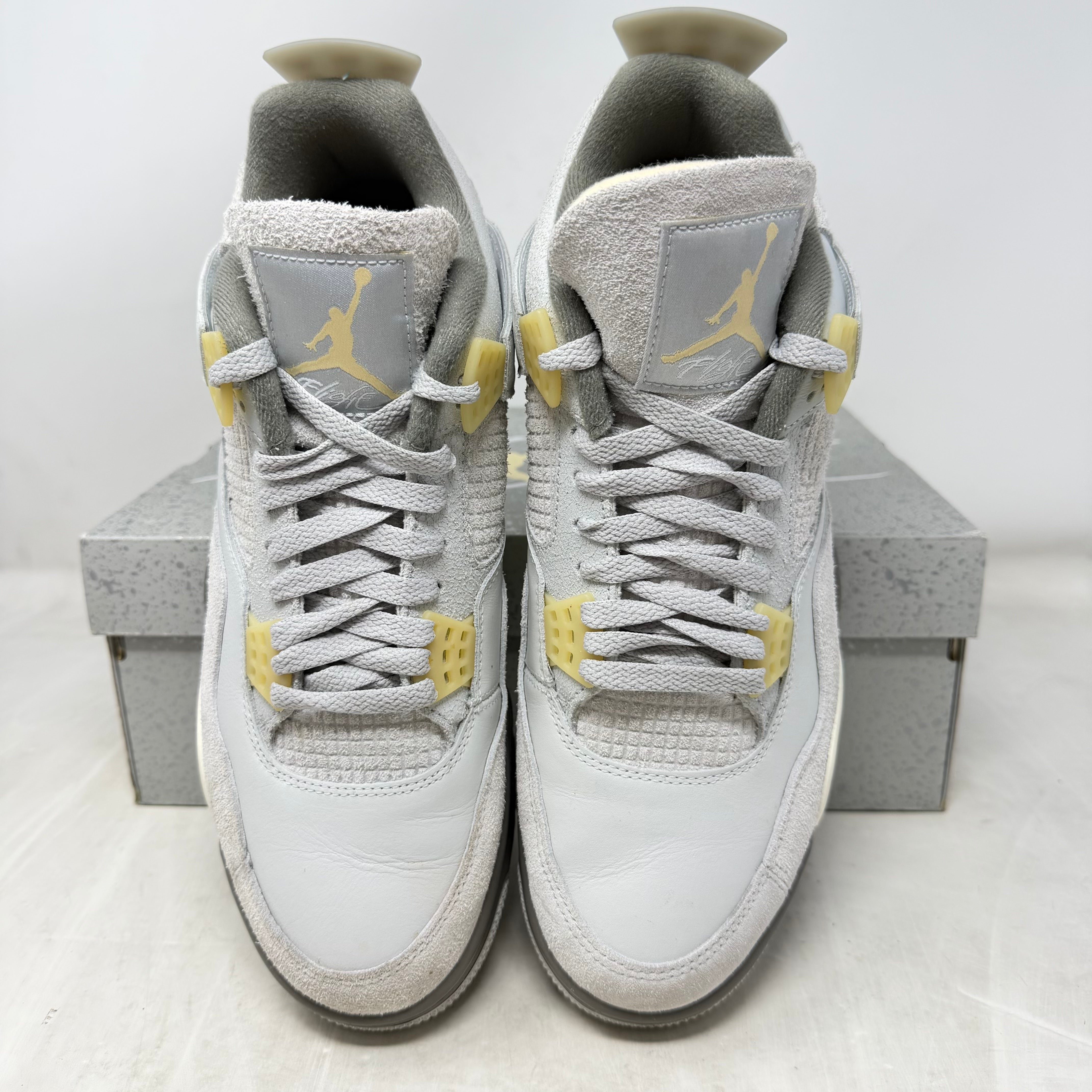 Jordan 4 Retro SE Craft Photon Dust