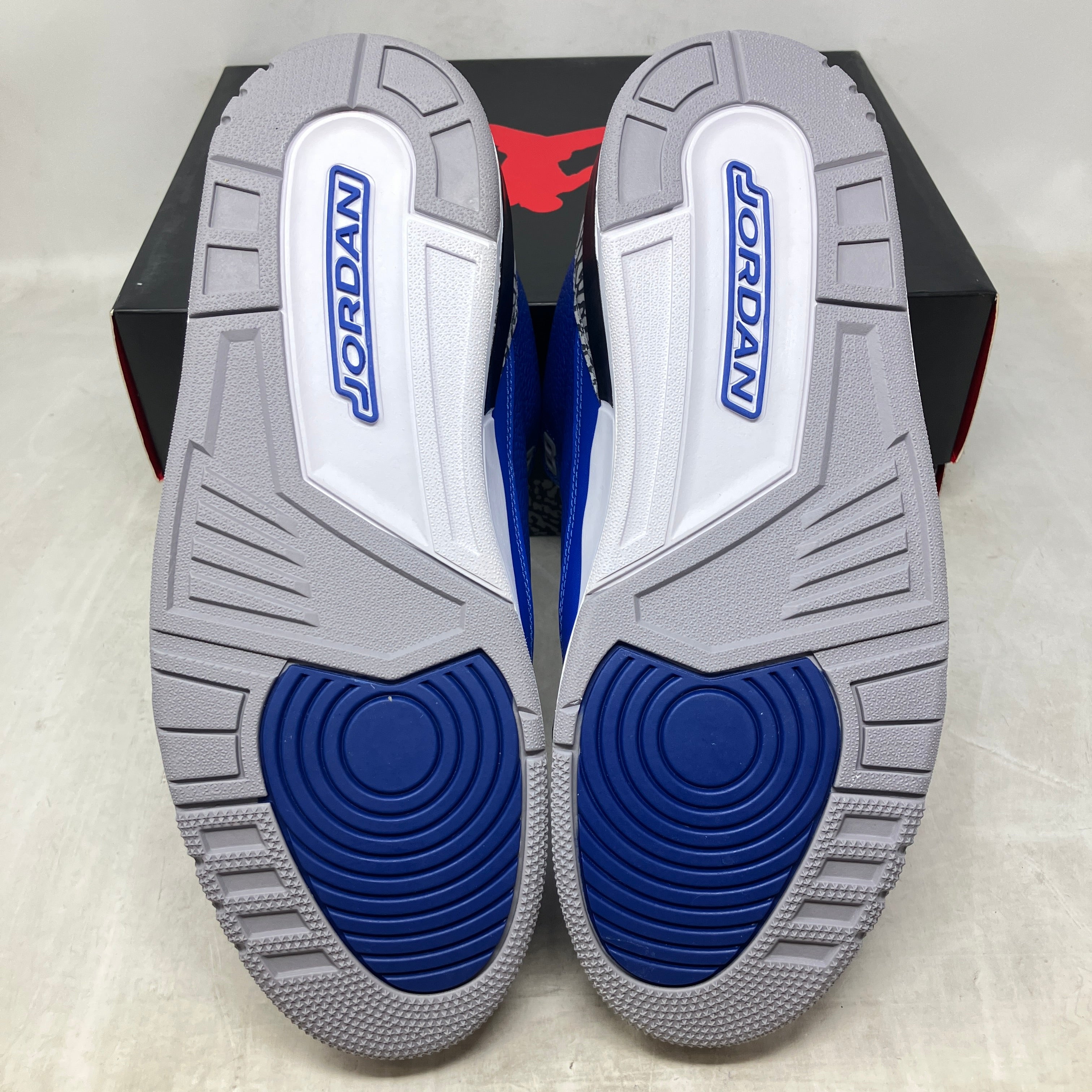 Jordan 3 Retro Varsity Royal Cement