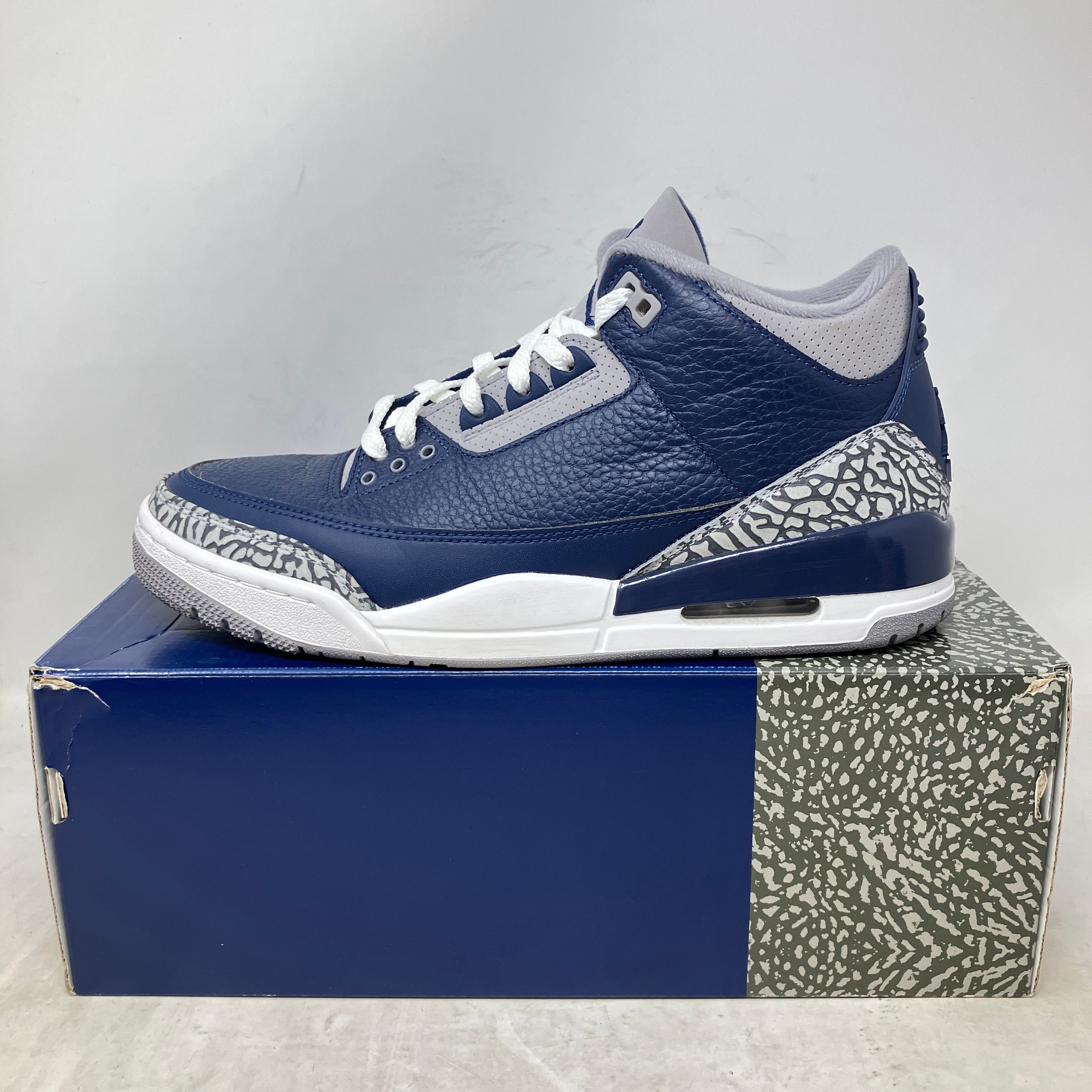 Jordan 3 Retro Georgetown (2021)
