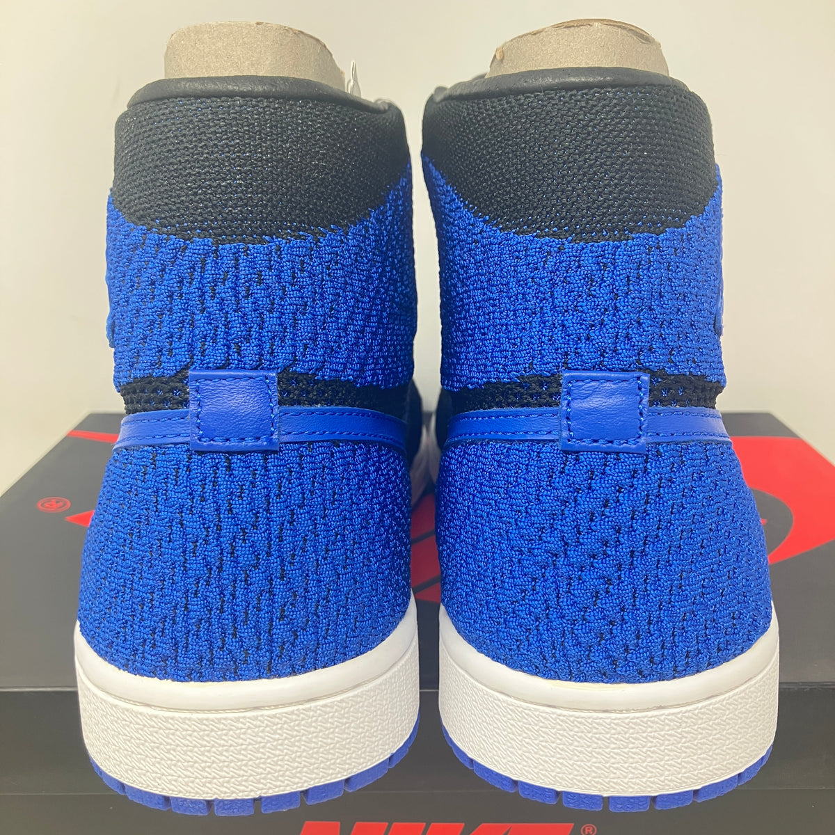 Jordan 1 Retro High Flyknit Royal