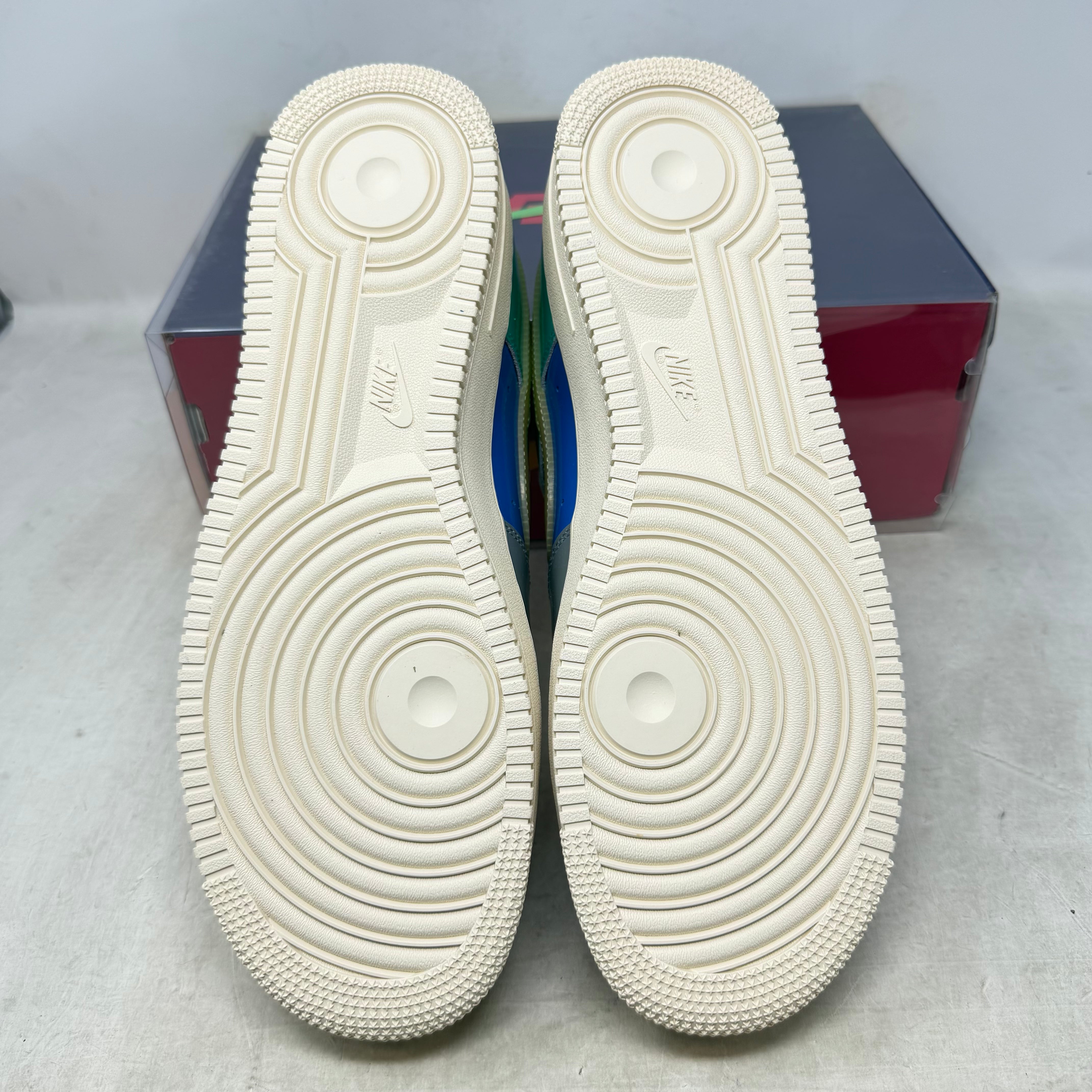 Nike Air Force 1 Low SP Undefeated Multi-Patent Community
