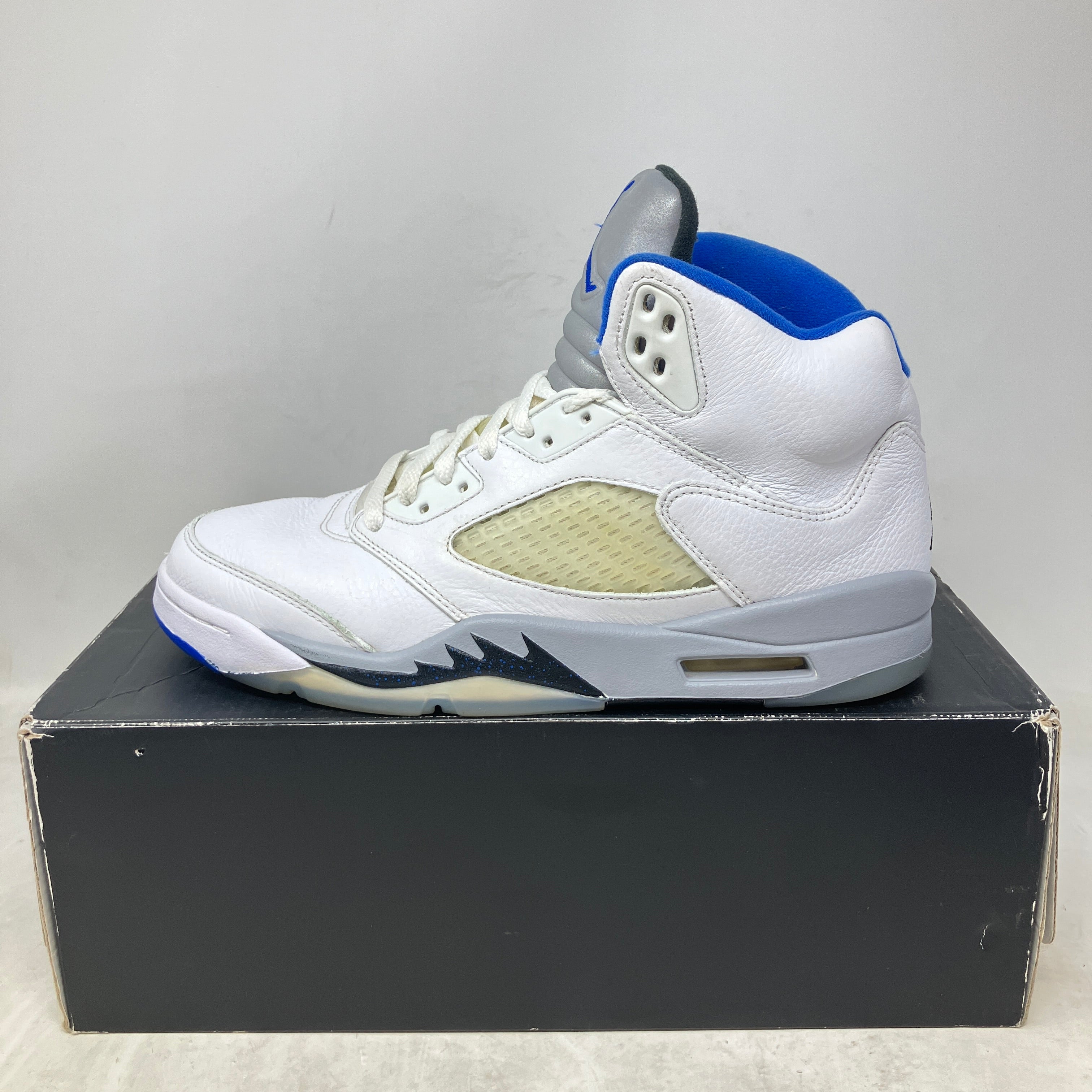 Jordan 5 Retro White Stealth (2021)