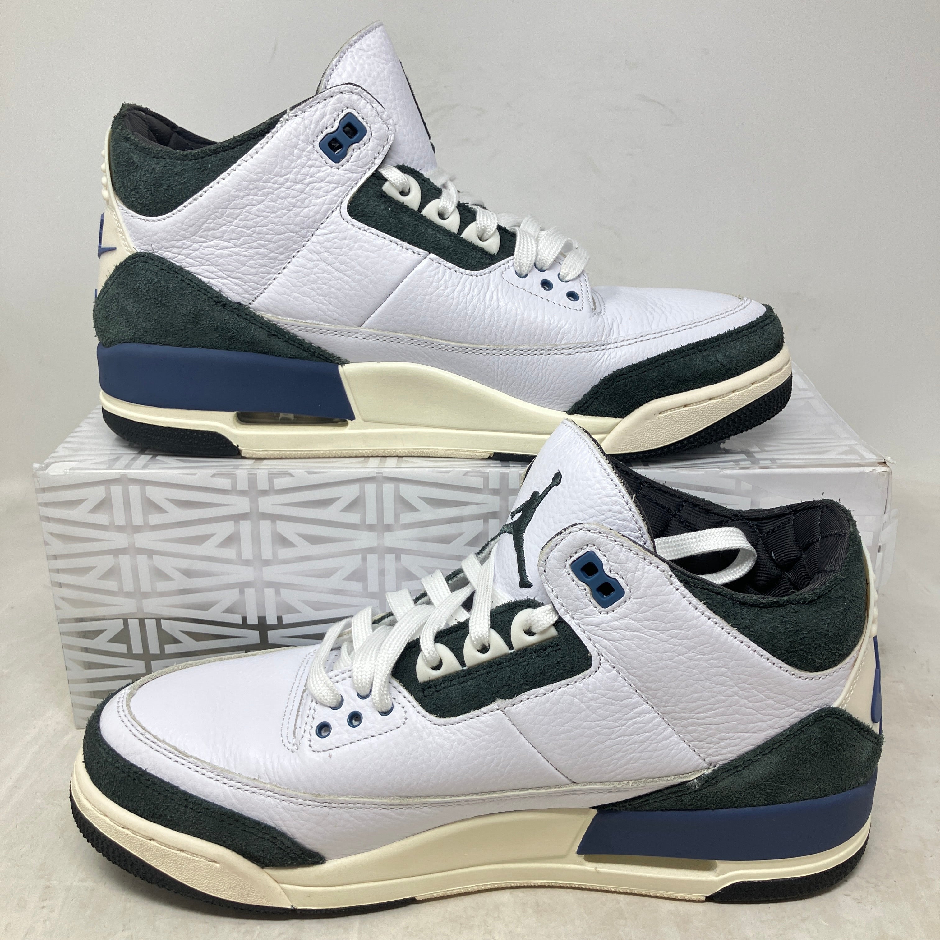 Jordan 3 Retro OG SP A Ma Maniére Diffused Blue