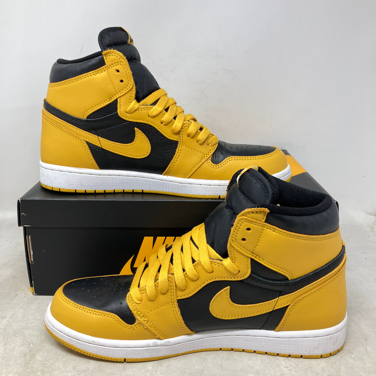 Jordan 1 Retro High Pollen