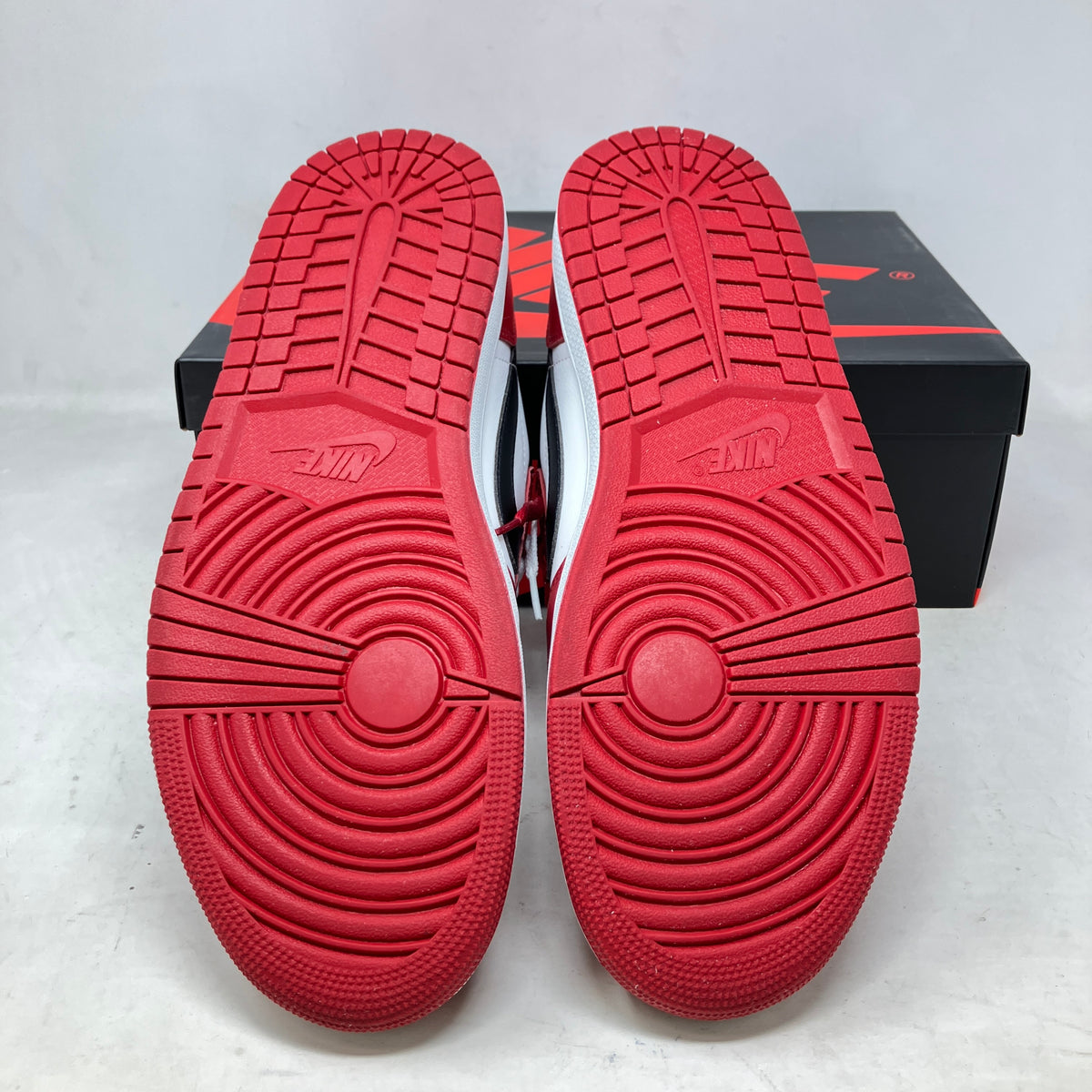 Jordan 1 Retro Low OG Chicago (2025)
