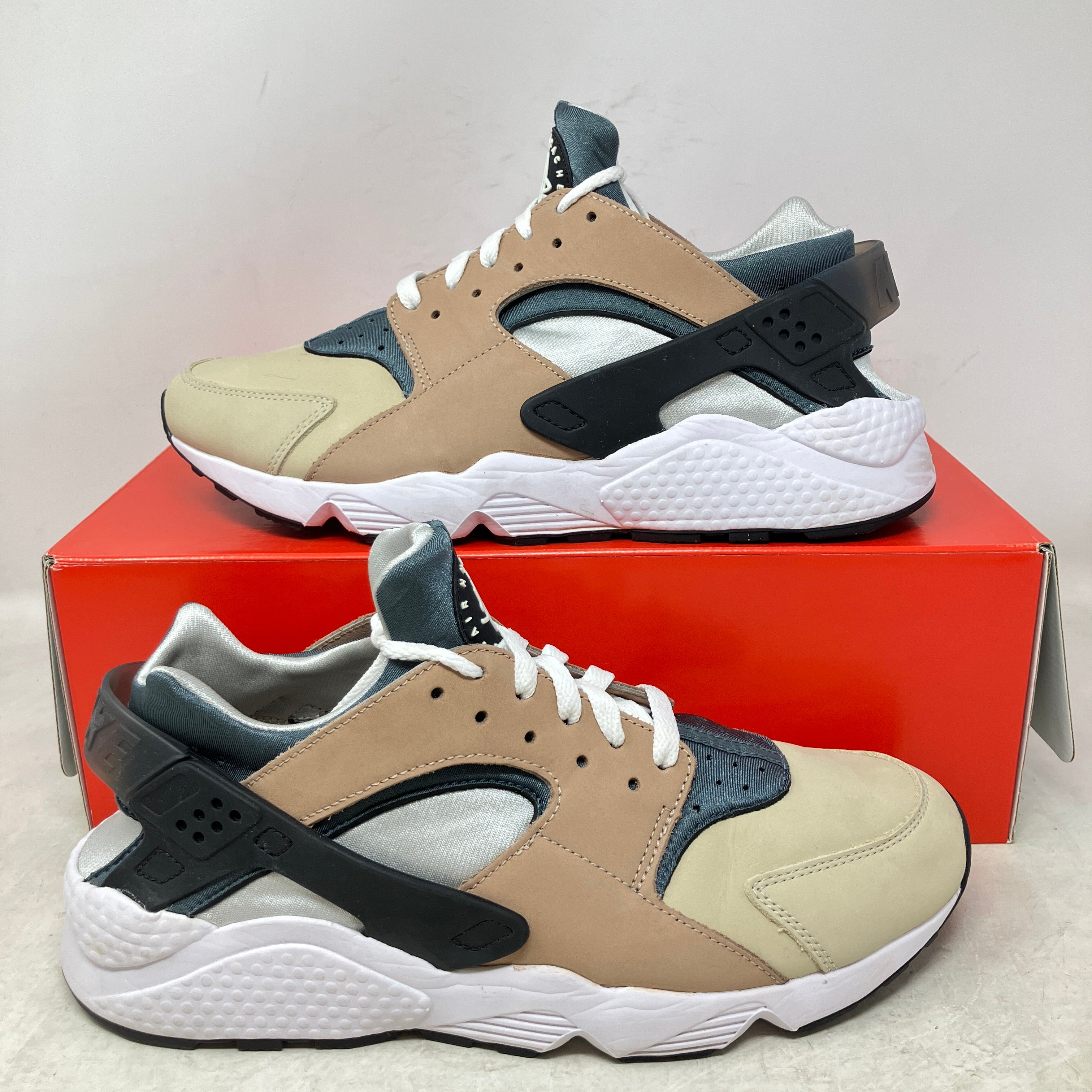 Nike Air Huarache Escape (2021)