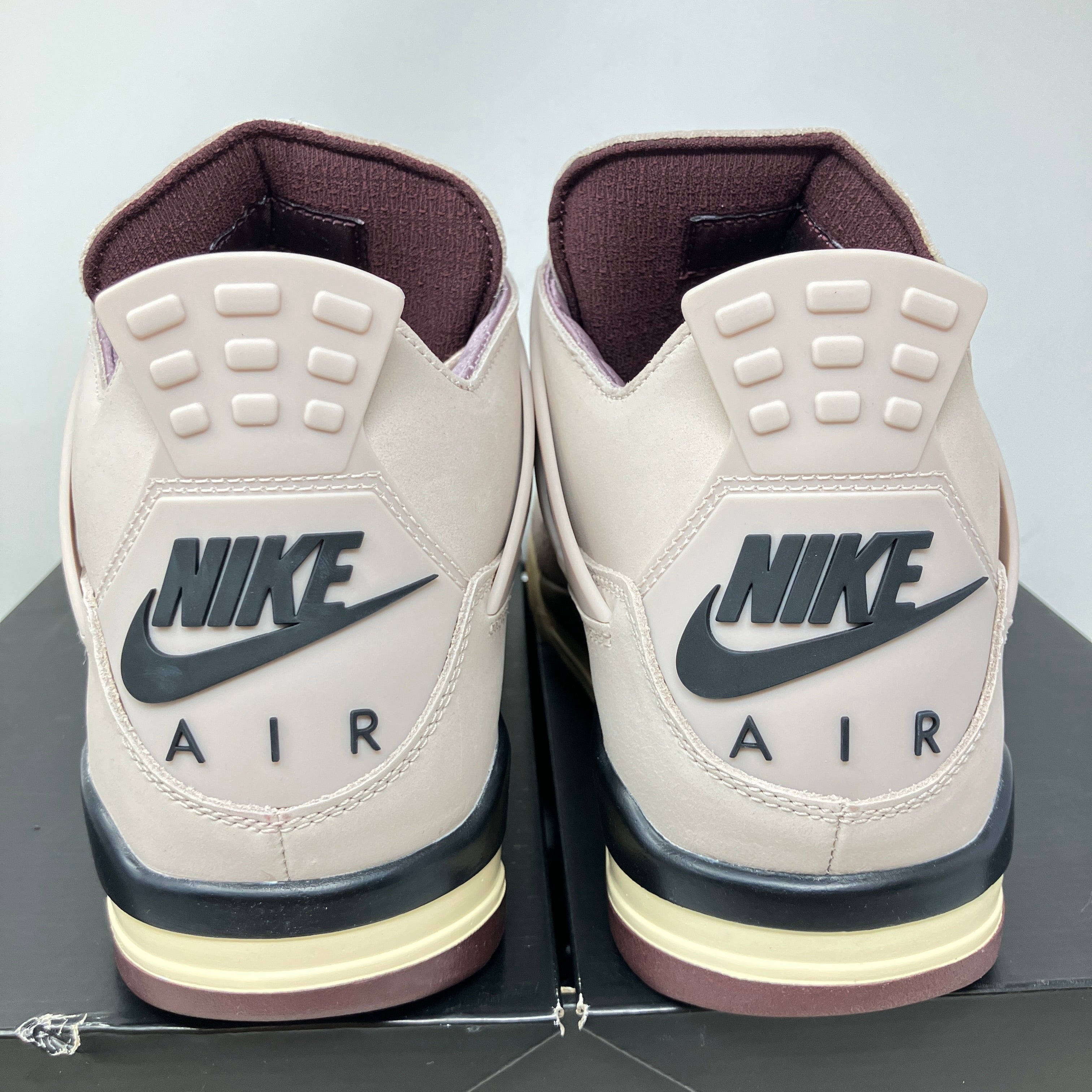 Jordan 4 Retro OG SP A Ma Maniére While You Were Sleeping (Women's)