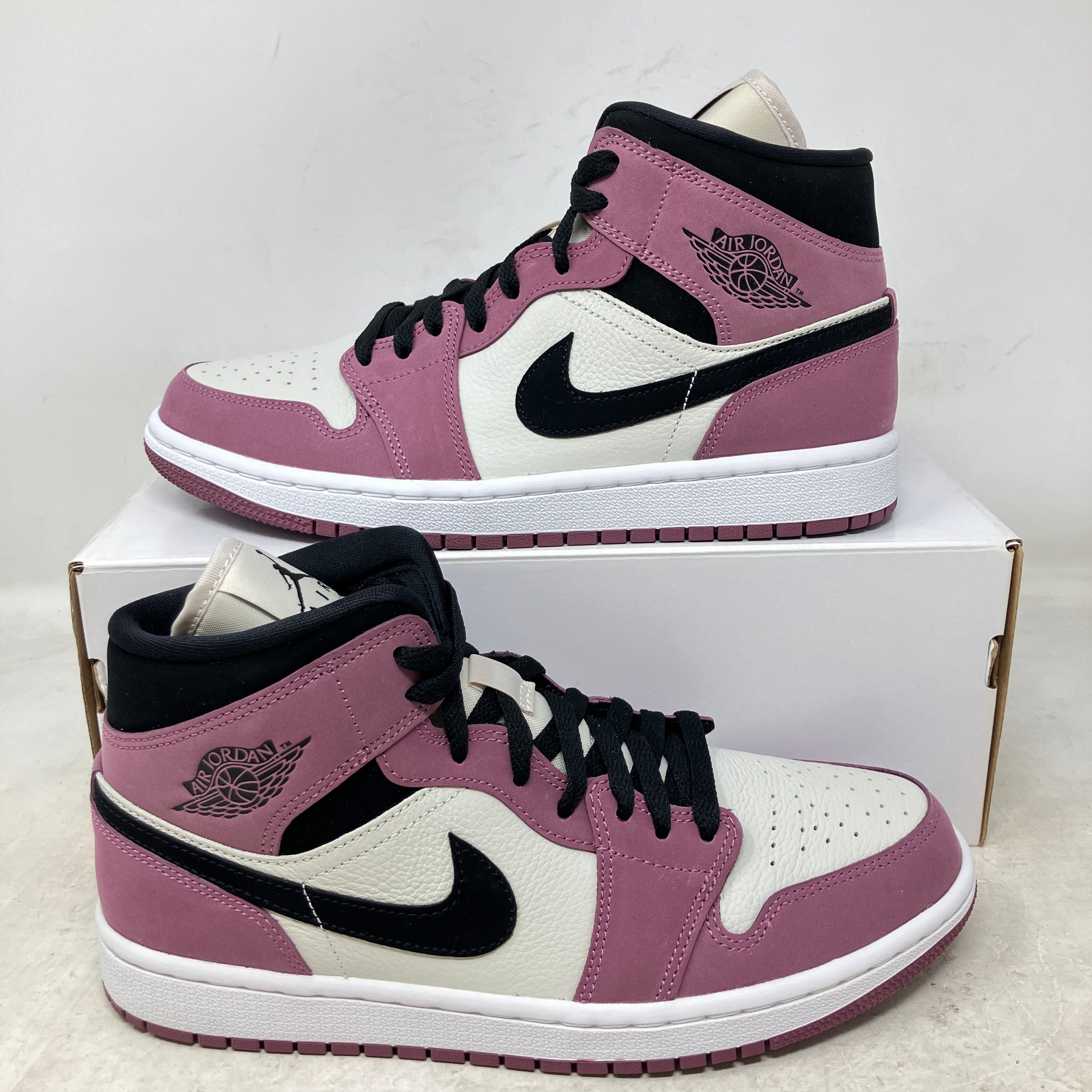 Jordan 1 Mid SE Light Mulberry (Women's)