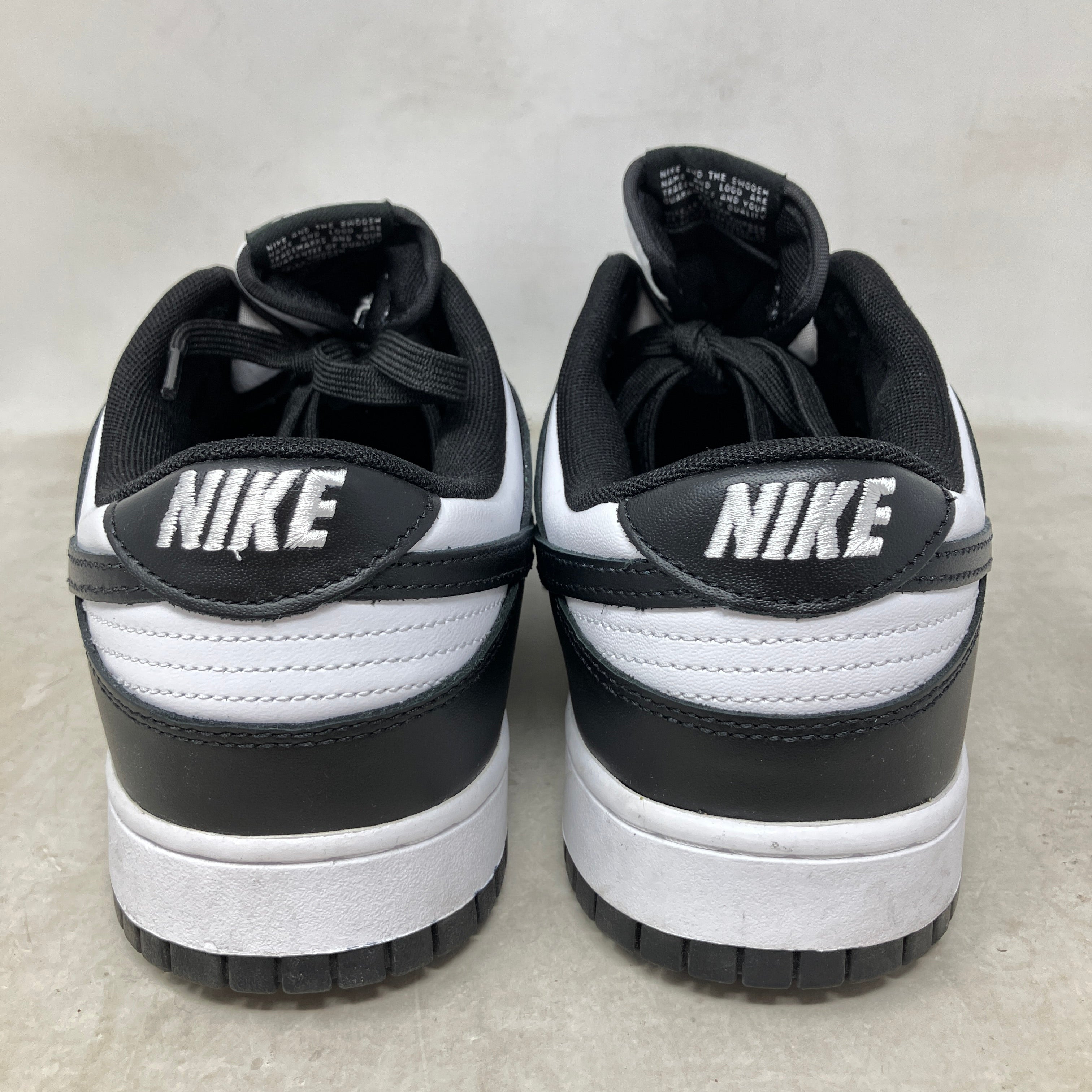 Nike Dunk Low Retro White Black Panda