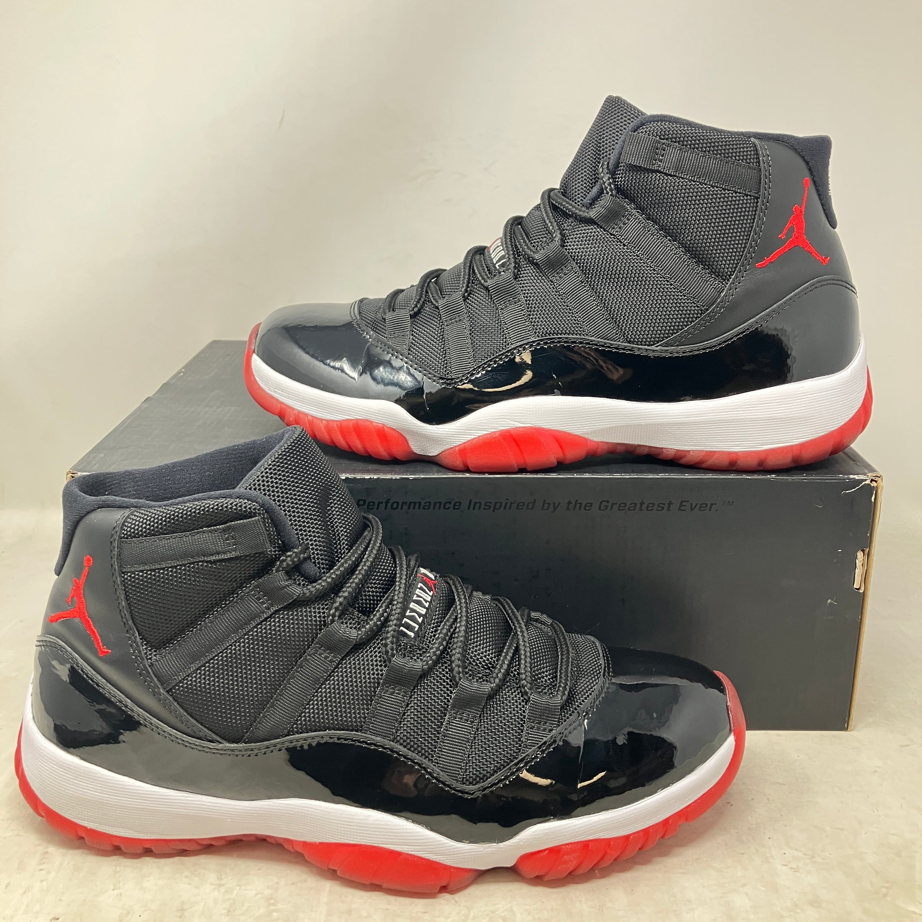 Jordan 11 Retro Playoffs (2012)