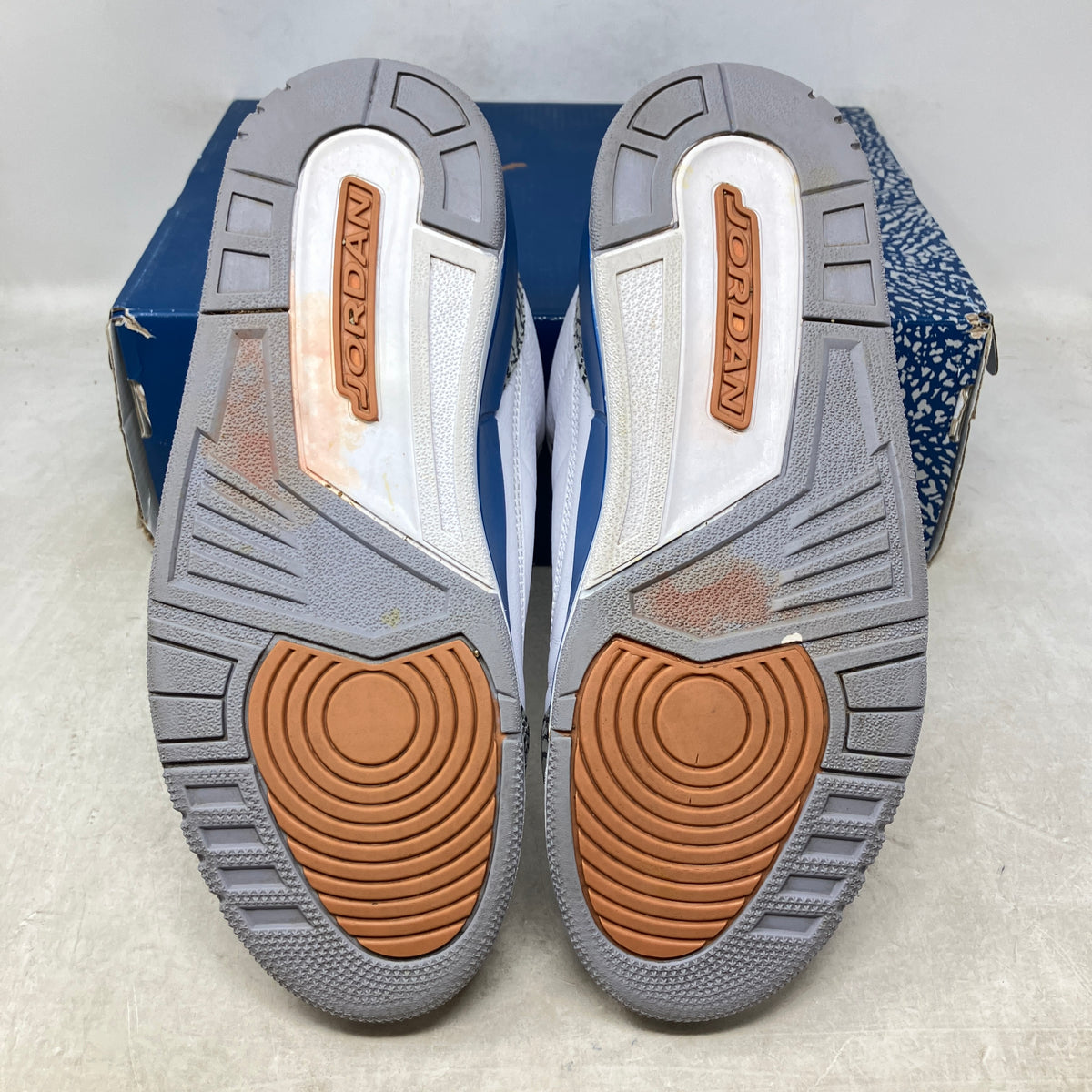 Jordan 3 Retro Wizards