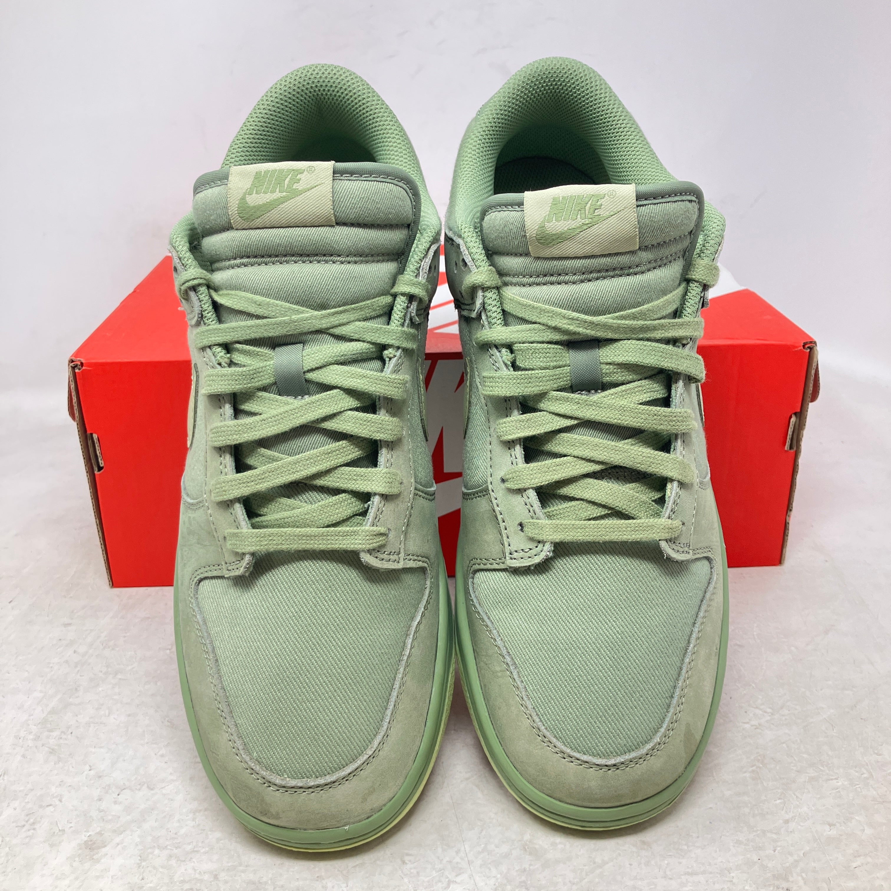 Nike Dunk Low Retro Premium Oil Green Olive Aura