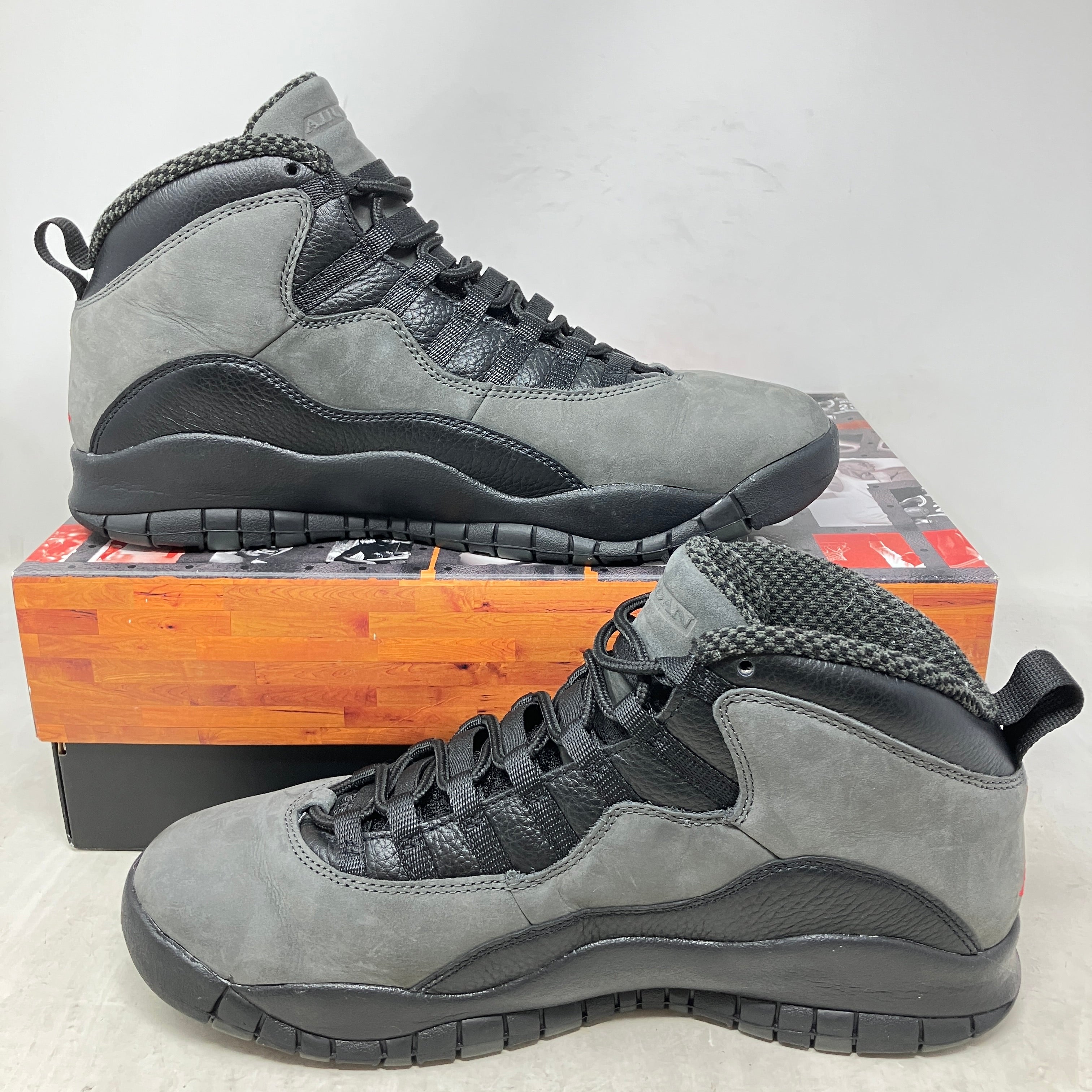 Jordan 10 Retro Shadow (2025)