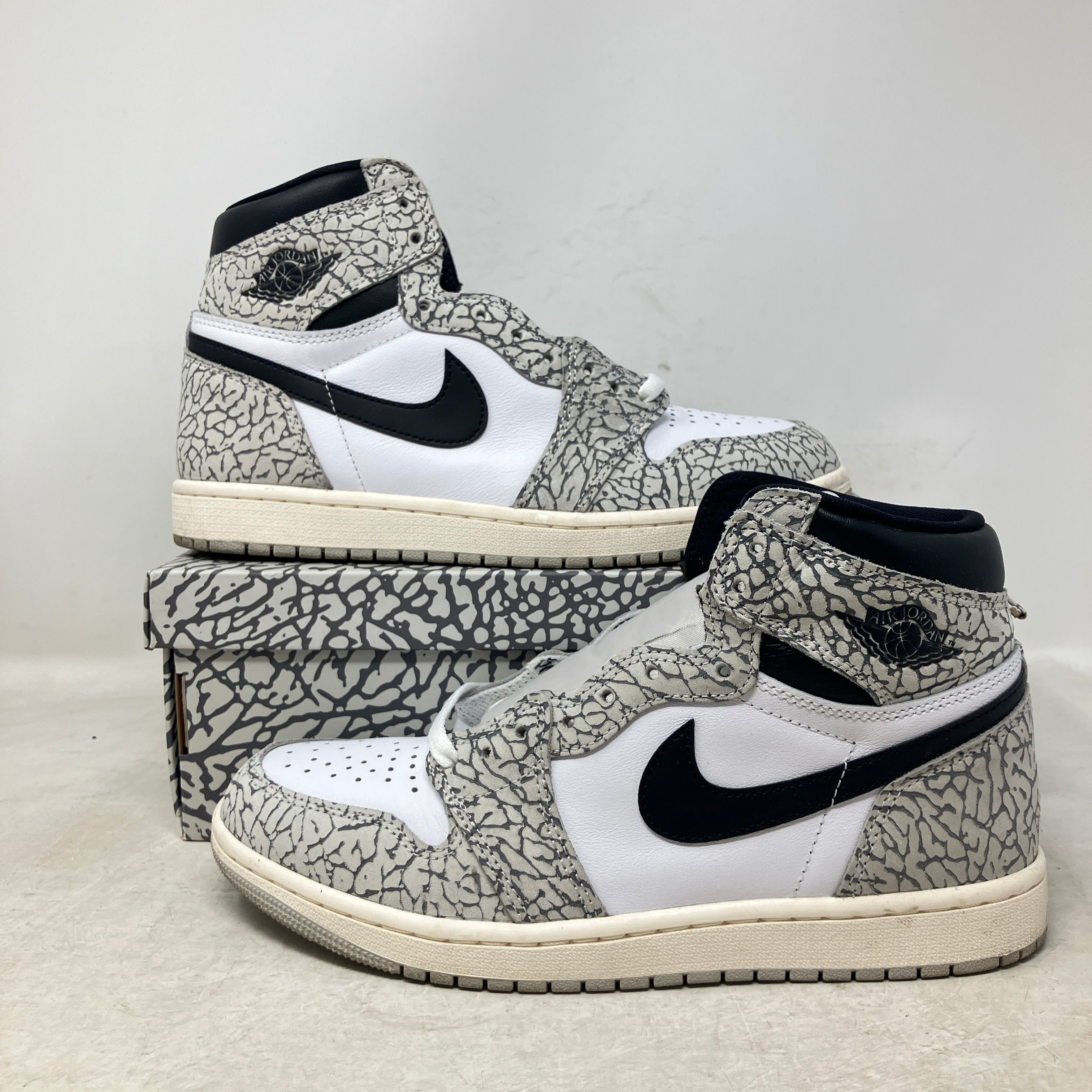 Jordan 1 Retro High OG White Cement