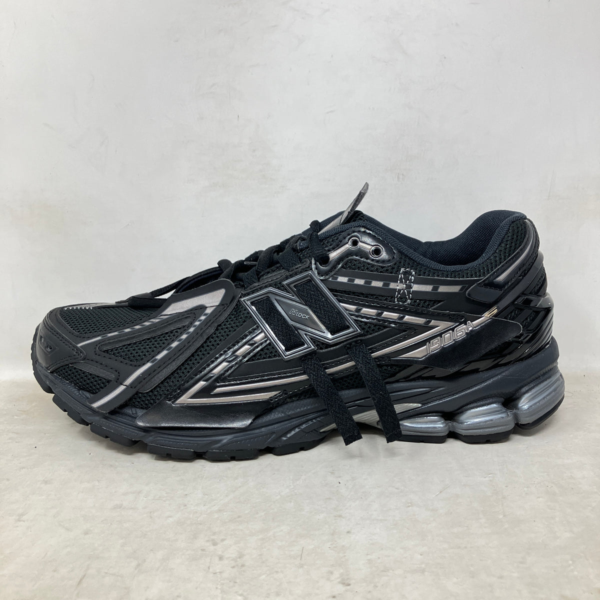 New Balance 1906A Black