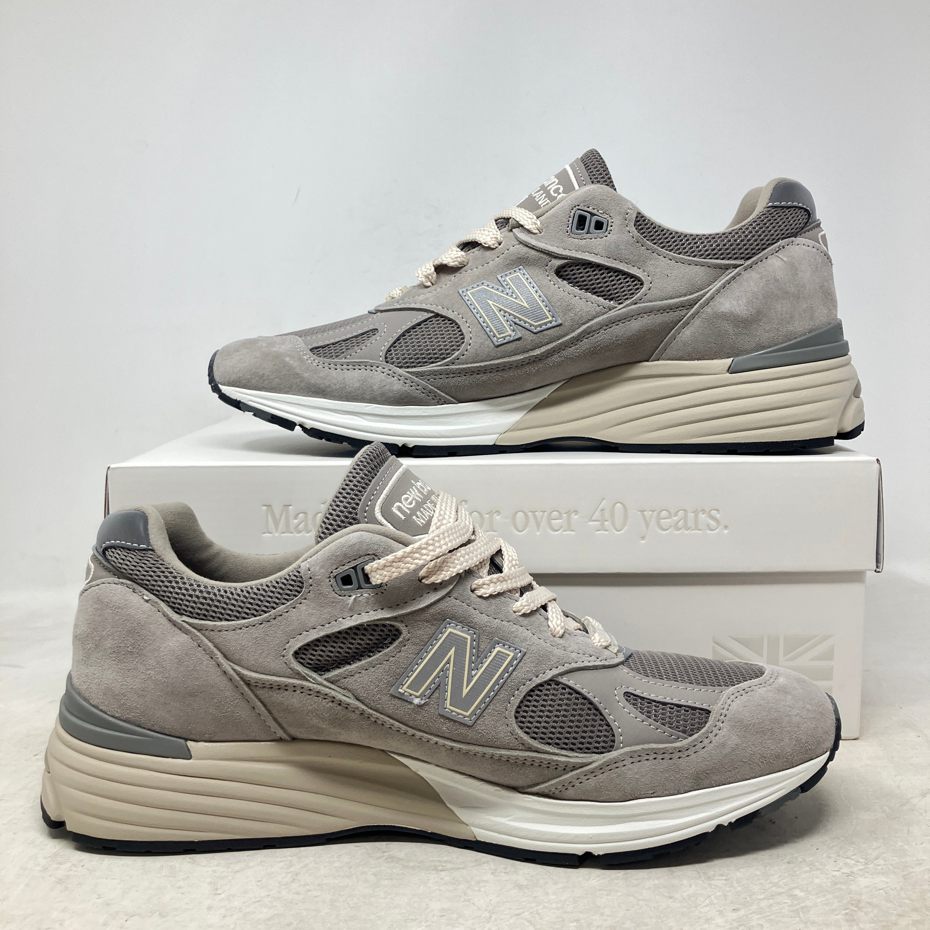 New Balance 991v2 MiUK Kith Moonrock