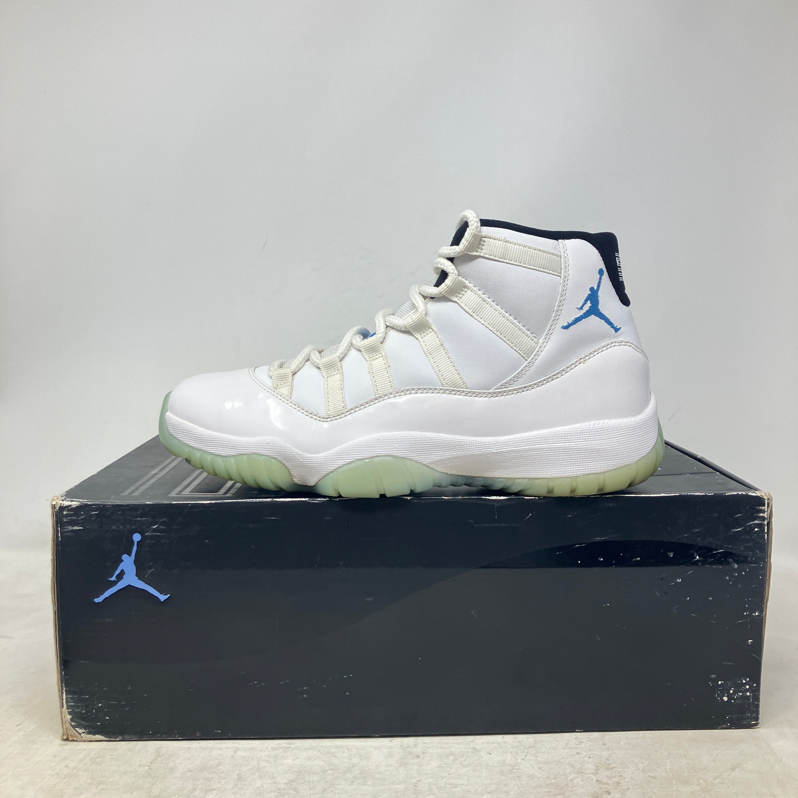 Jordan 11 Retro Legend Blue (2014)