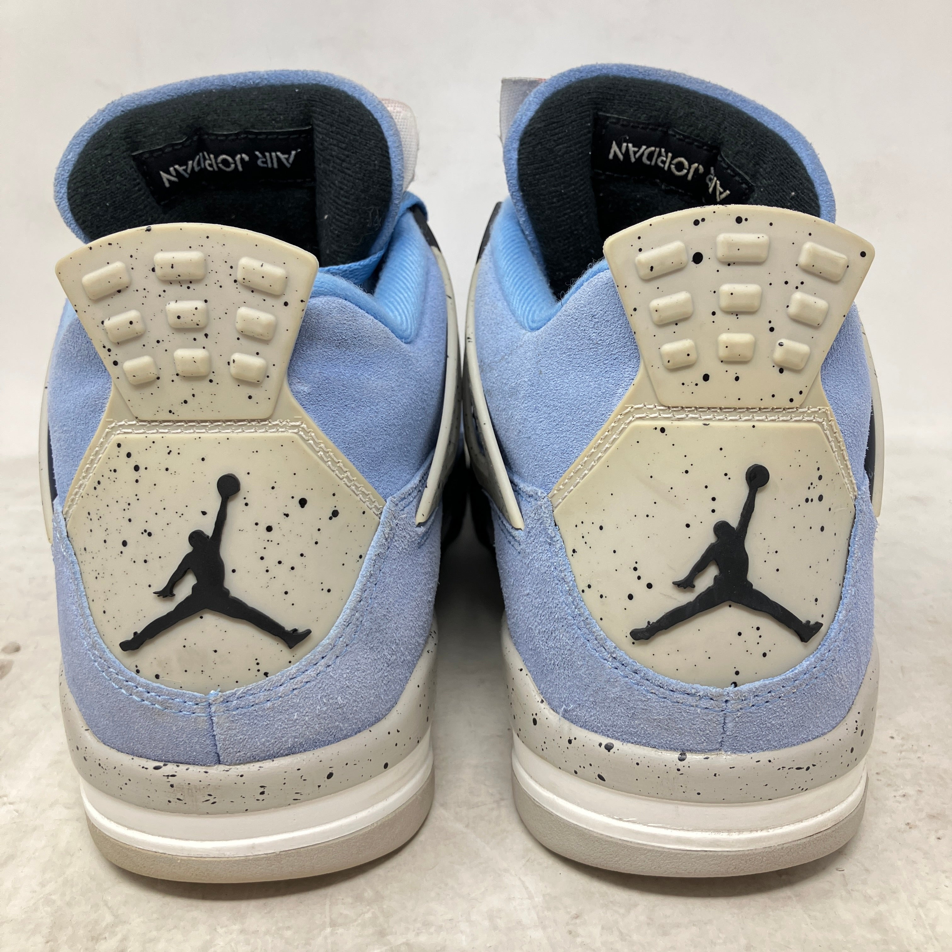 Jordan 4 Retro University Blue