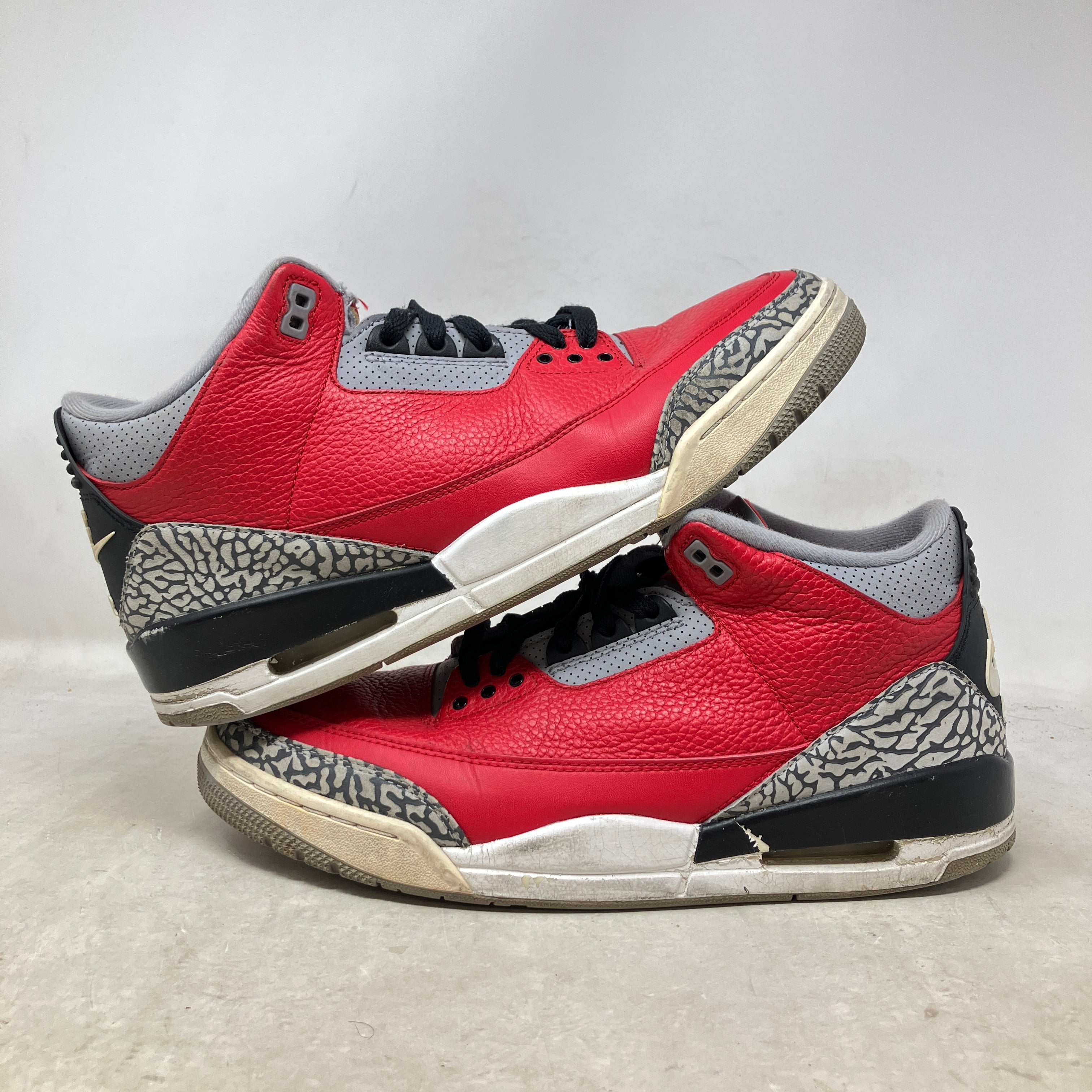 Jordan 3 Retro SE Unite