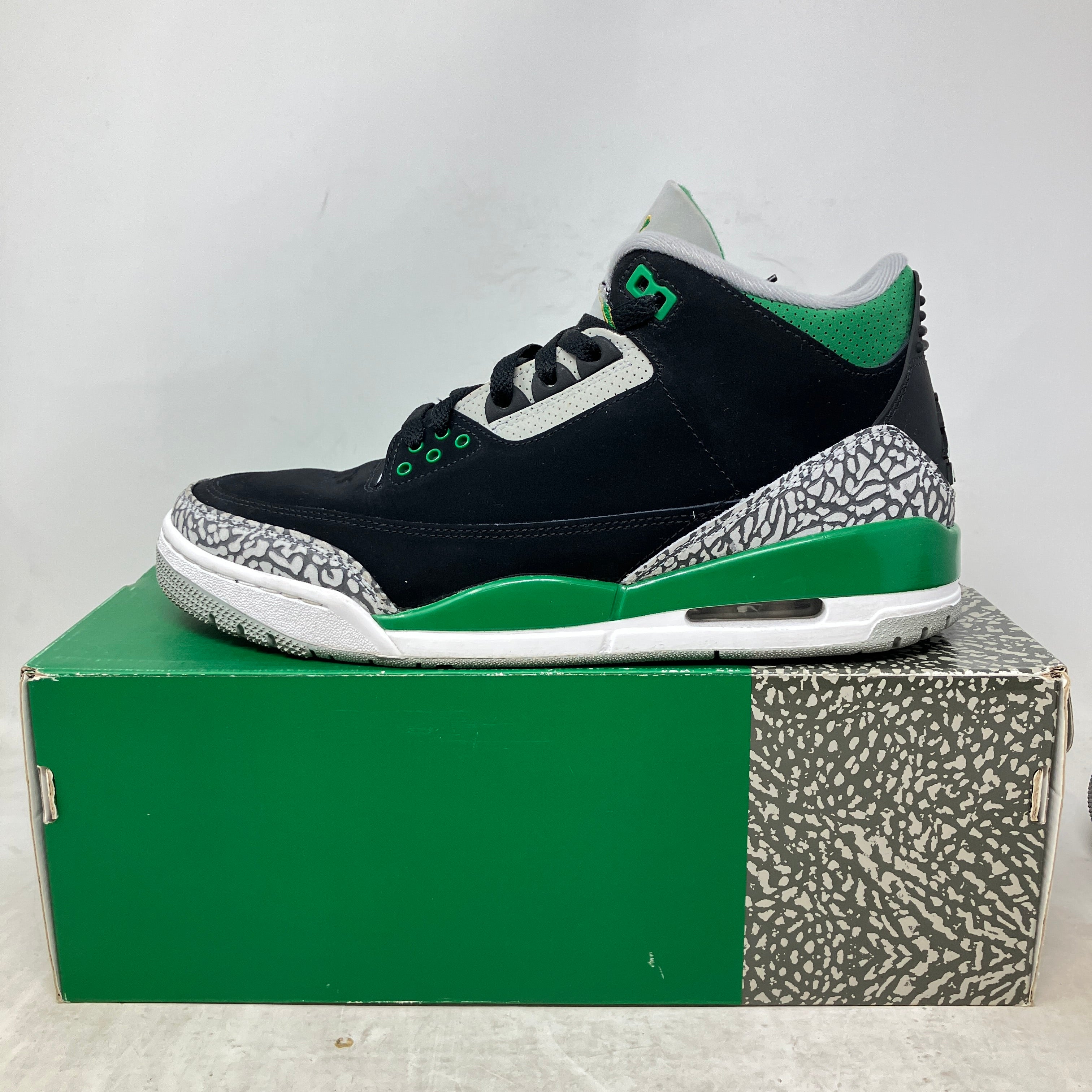 Jordan 3 Retro Pine Green