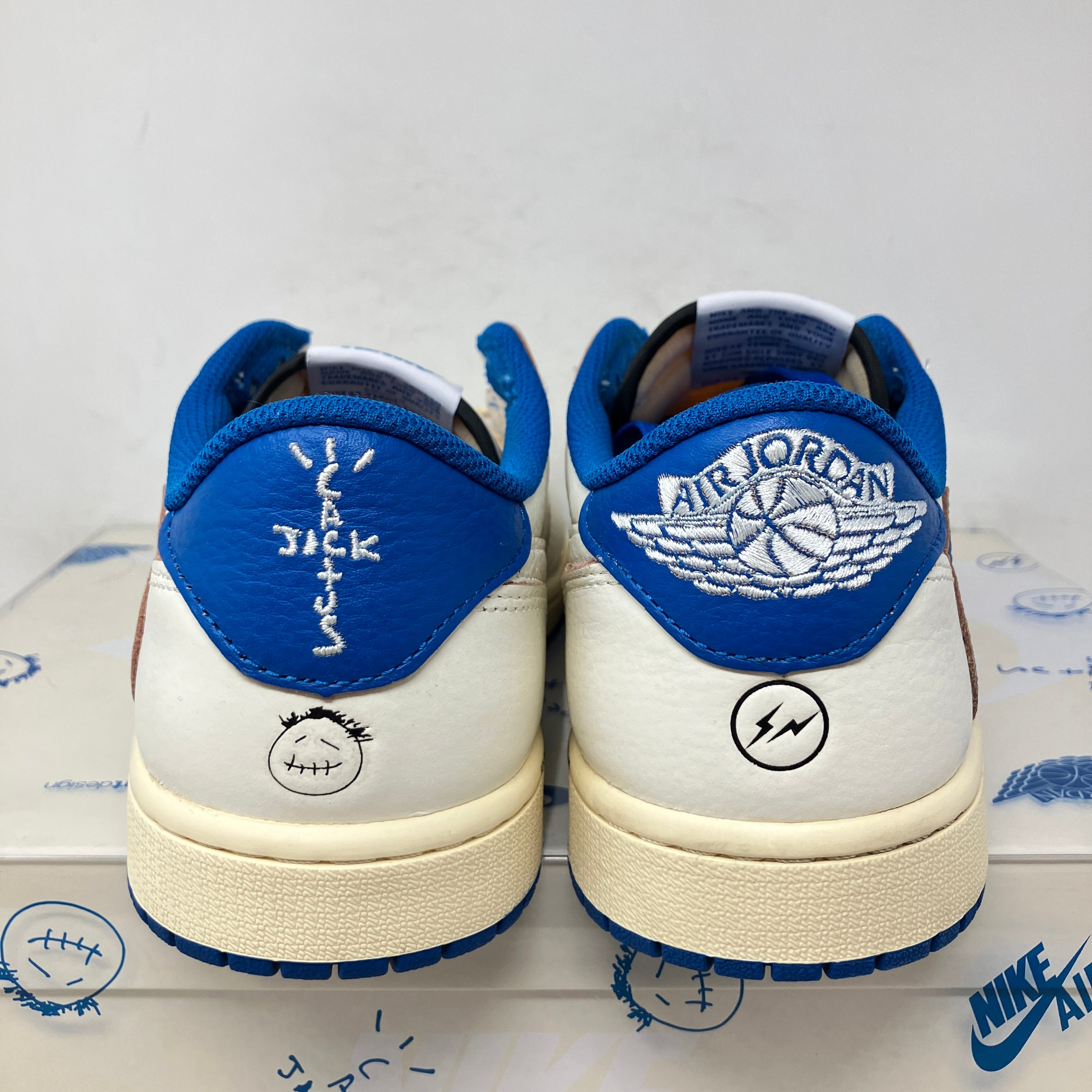 Jordan 1 Retro Low OG SP Fragment x Travis Scott Sail Military Blue