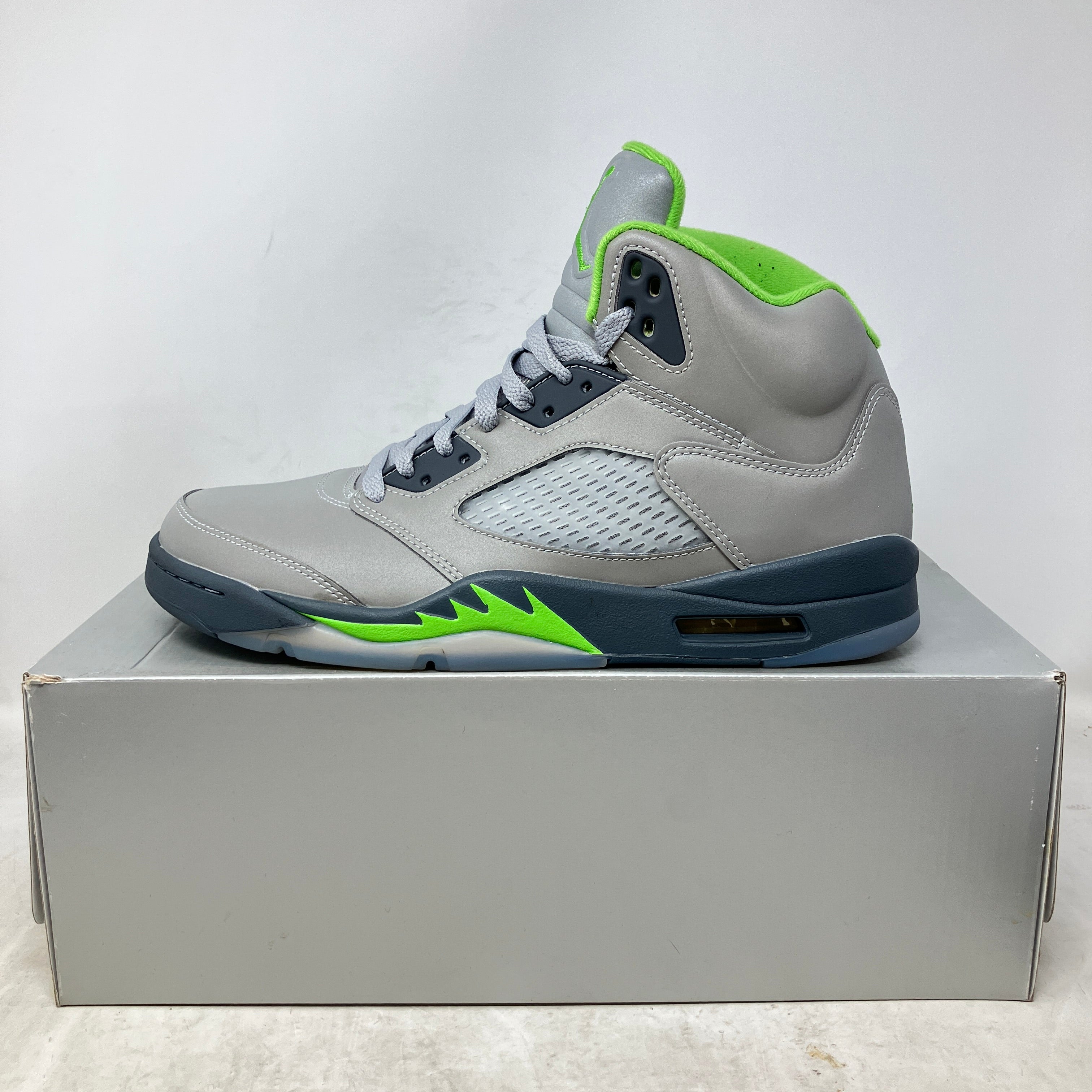 Jordan 5 Retro Green Bean (2022)