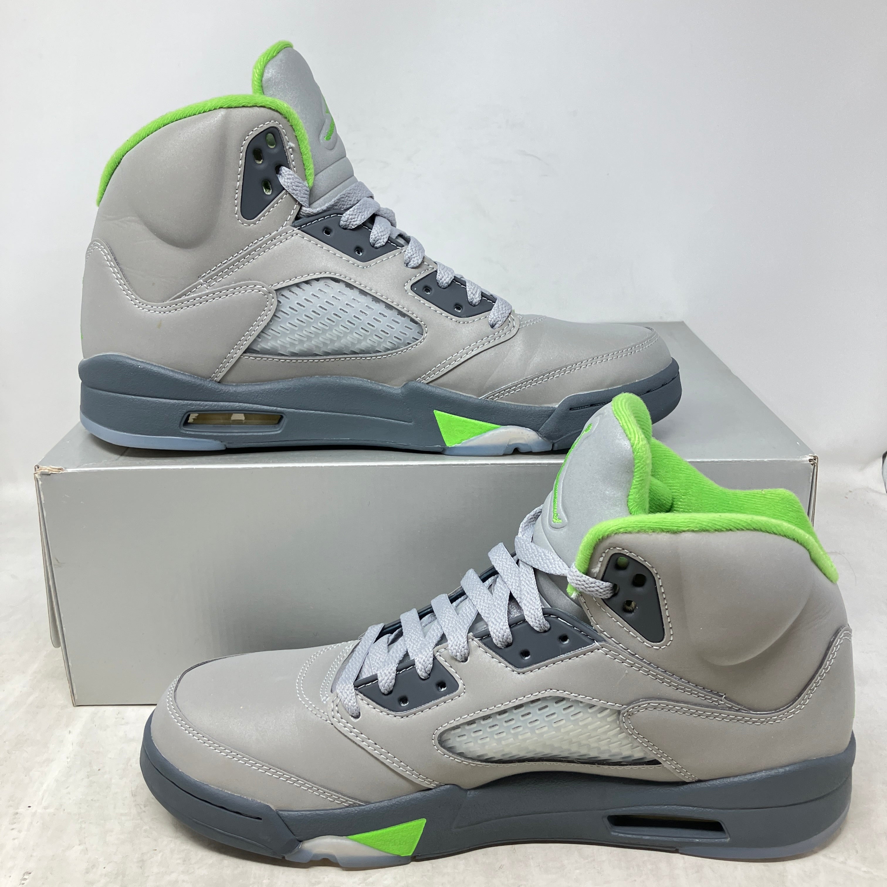 Jordan 5 Retro Green Bean (2022)
