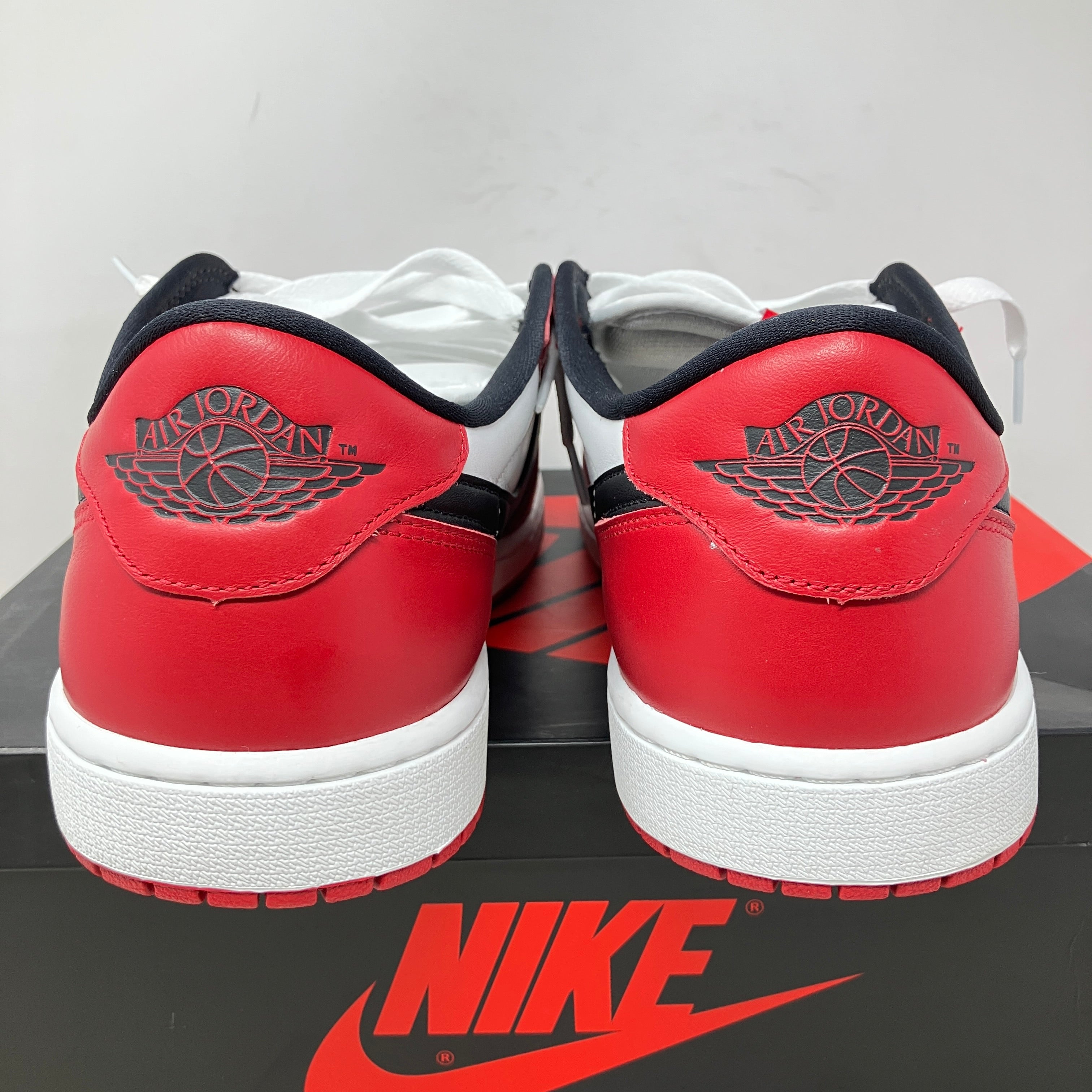 Jordan 1 Retro Low OG Chicago (2025)