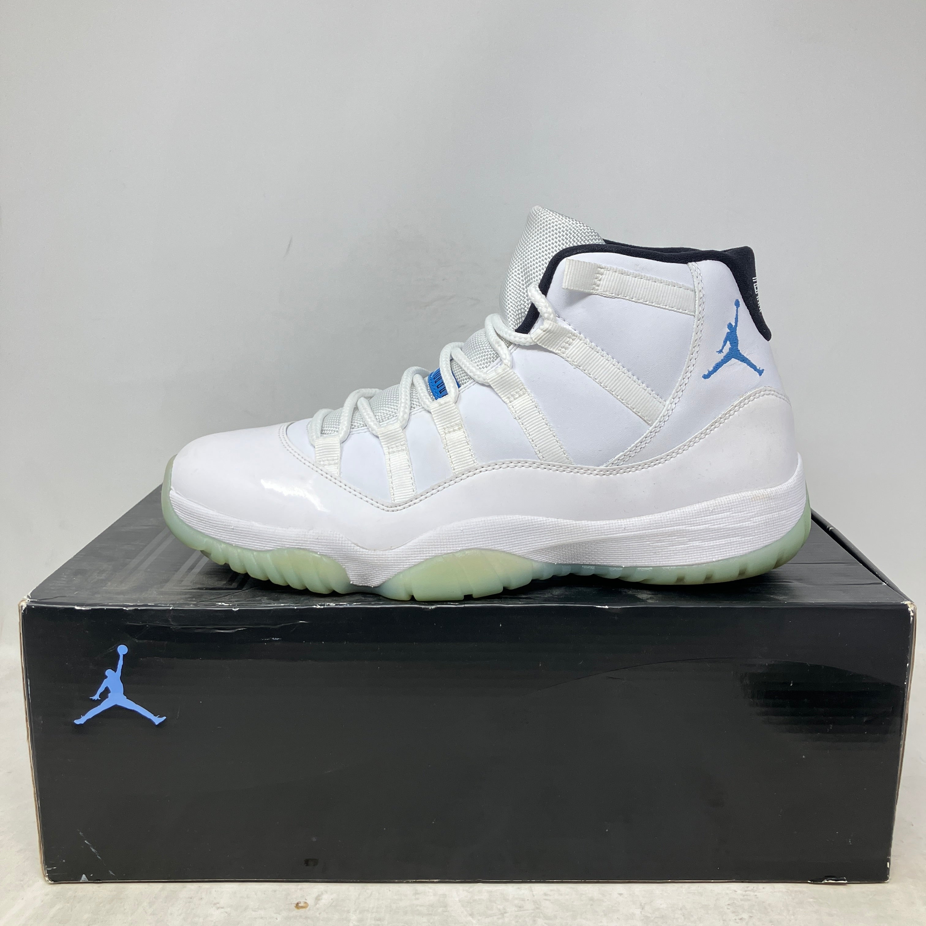 Jordan 11 Retro Legend Blue (2014)