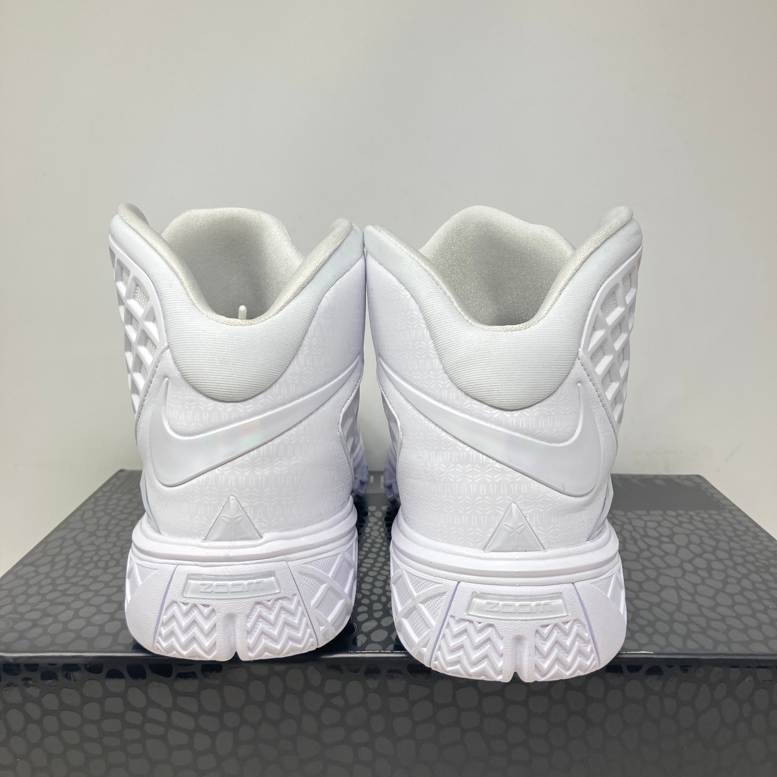 Nike Kobe 3 Protro Halo