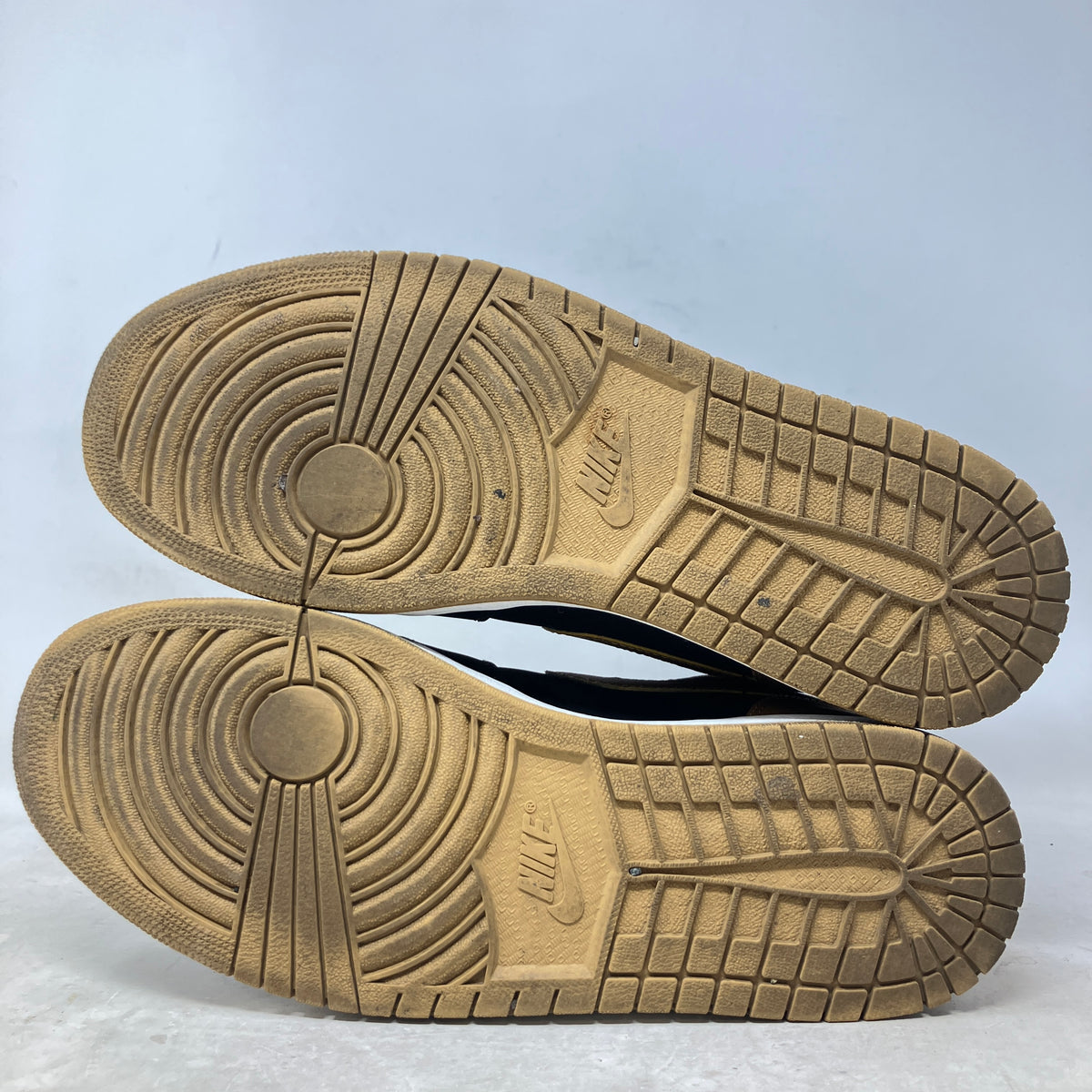 Jordan 1 Retro Melo PE