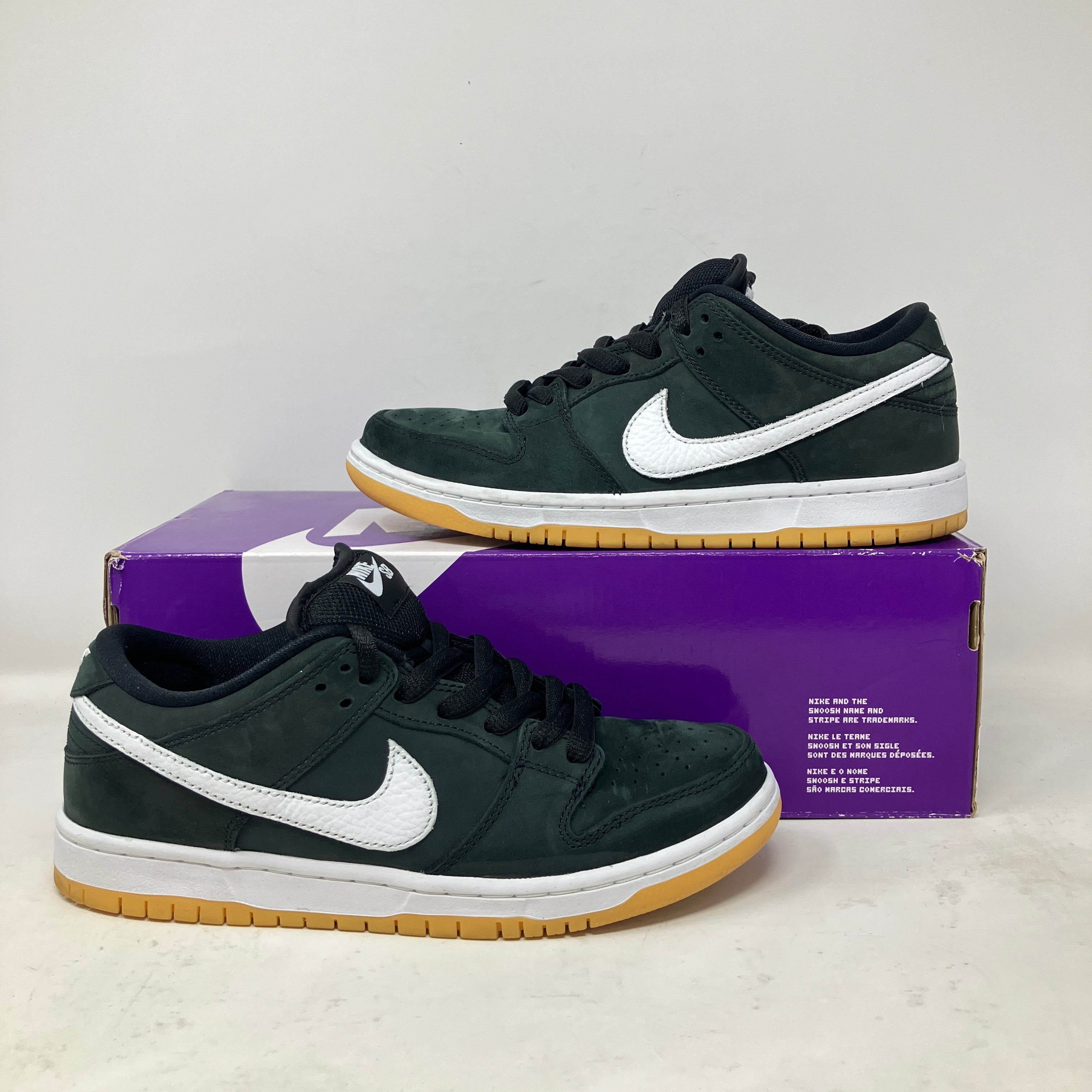 Nike SB Dunk Low Pro Black Gum