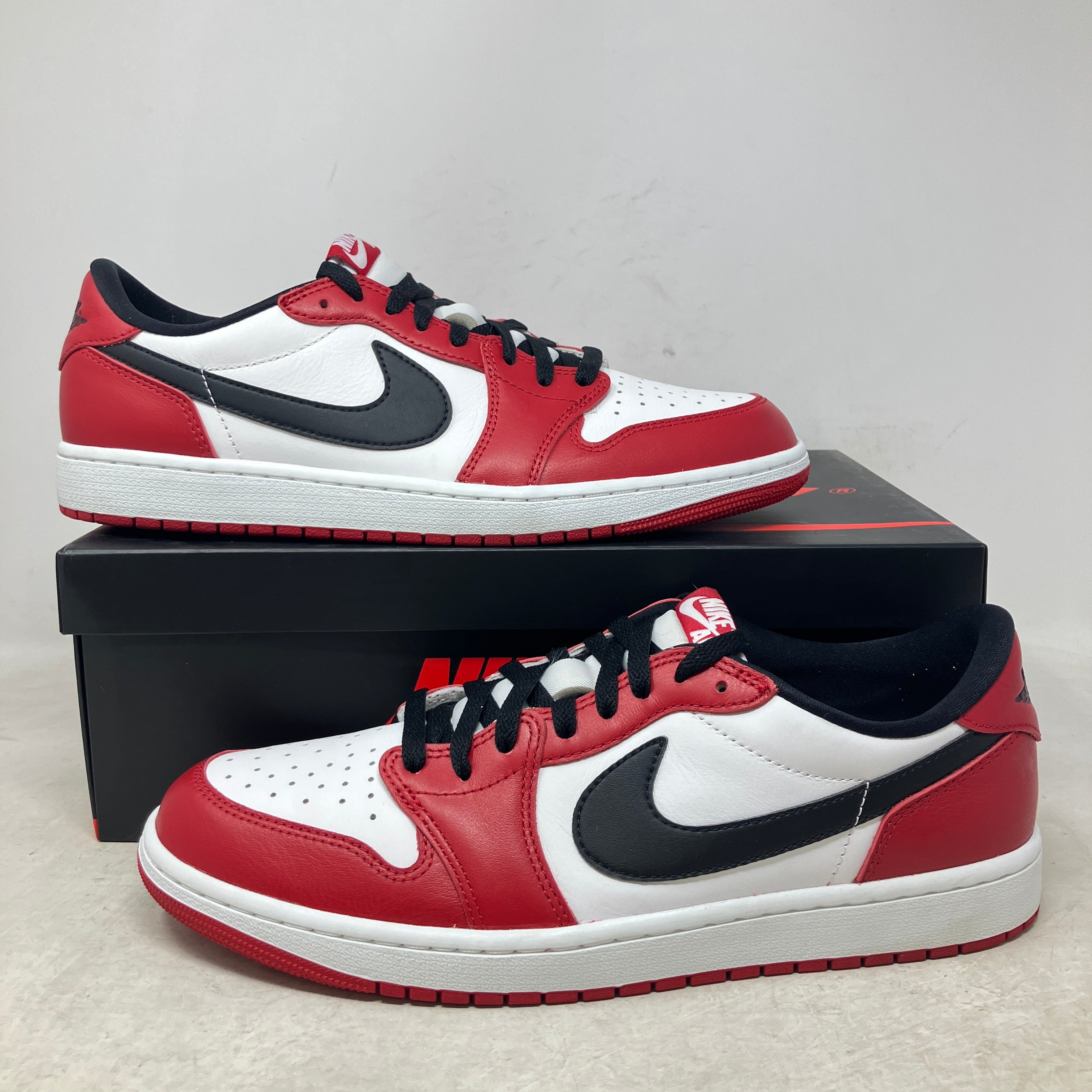 Jordan 1 Retro Low OG Chicago (2025)