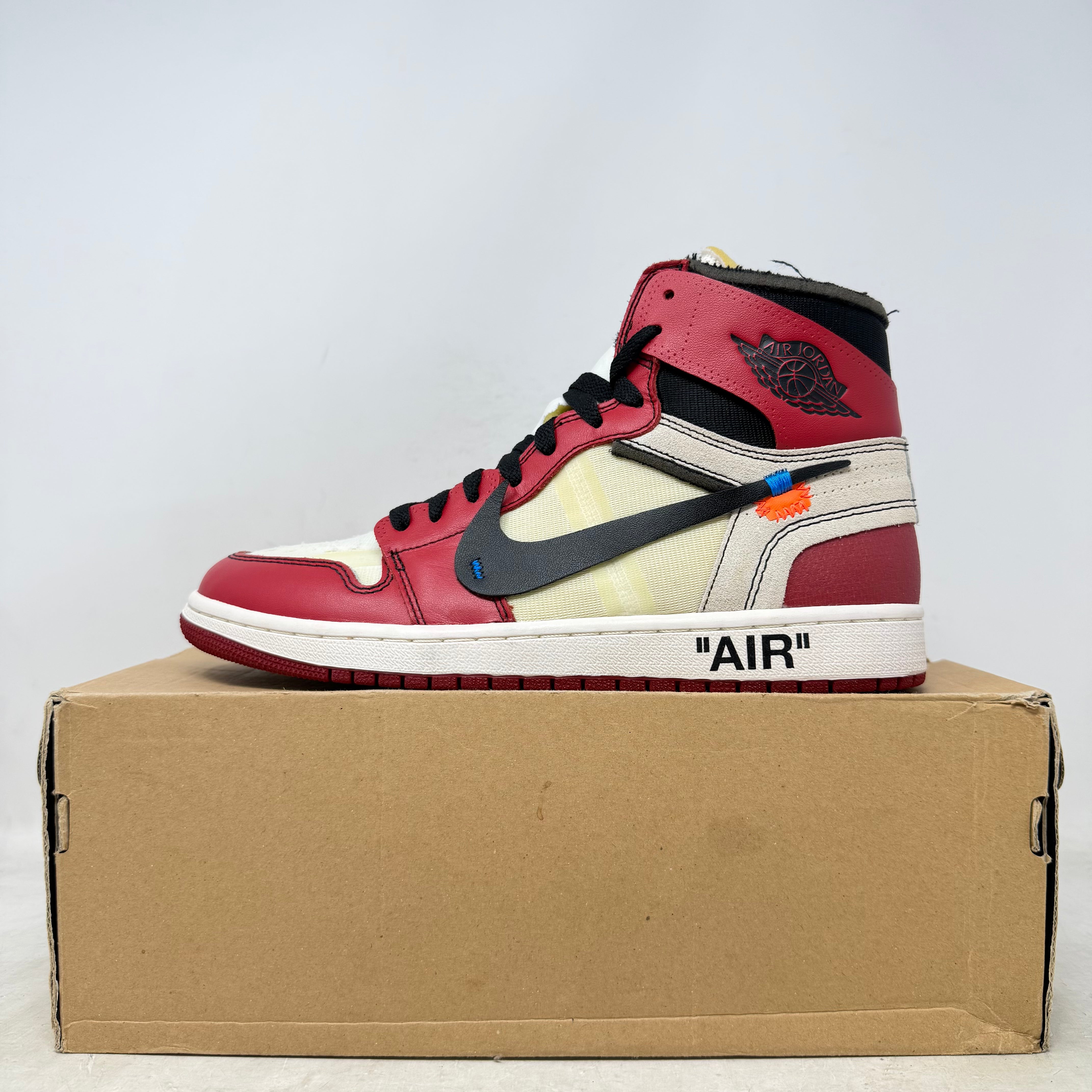 Jordan 1 Retro High Off-White Chicago