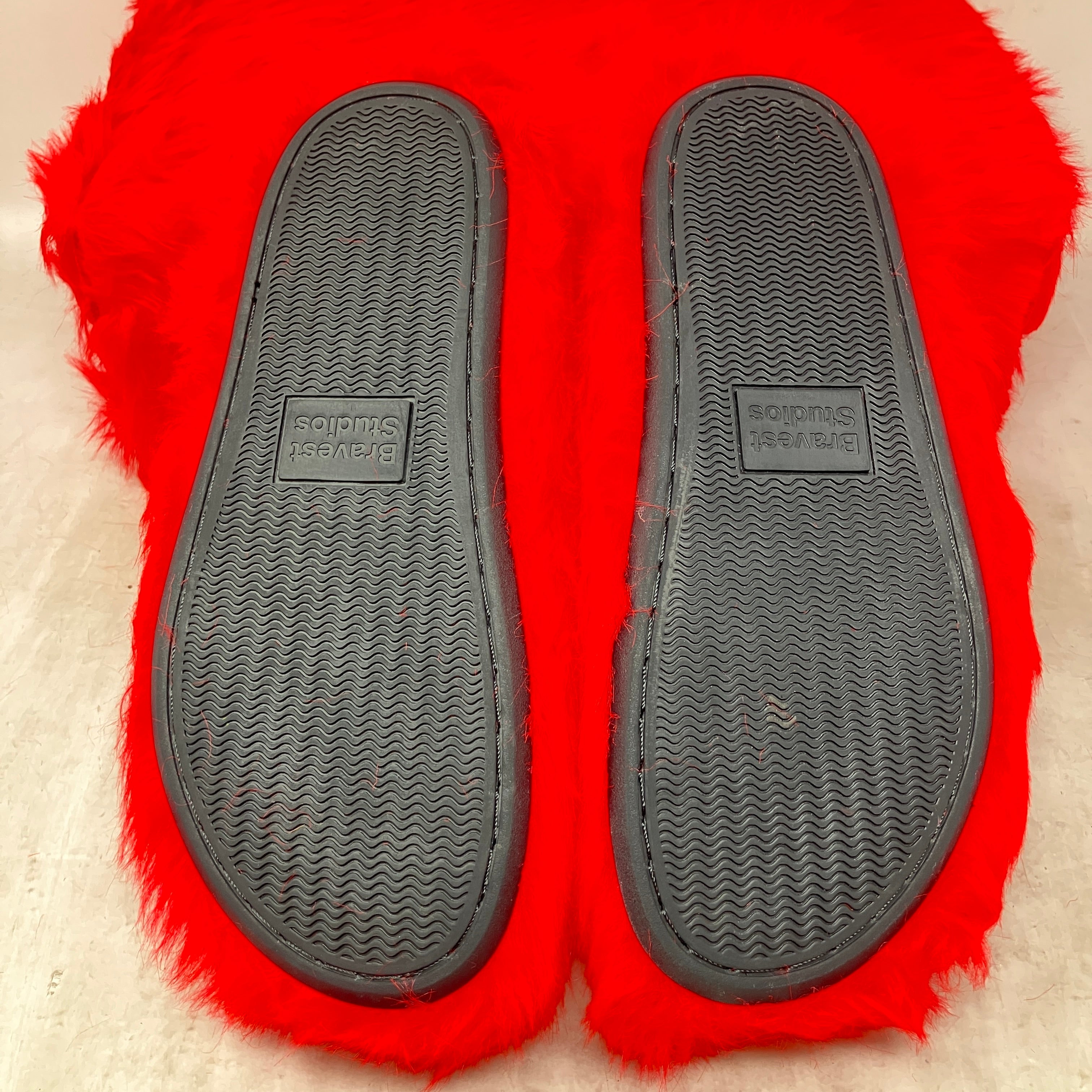 Bravest Studios Bear Claw Mule Red