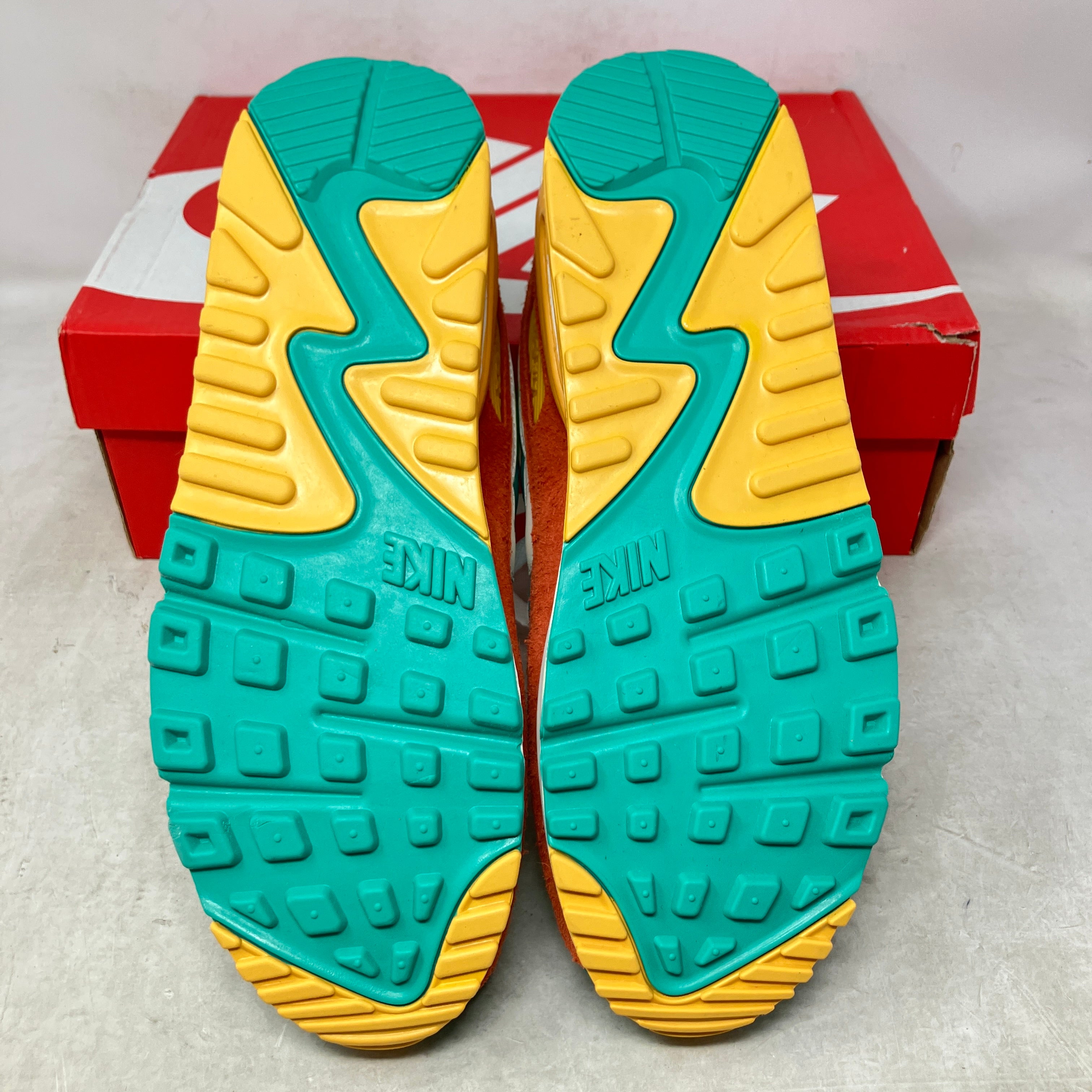 Nike Air Max 90 SE Running Club