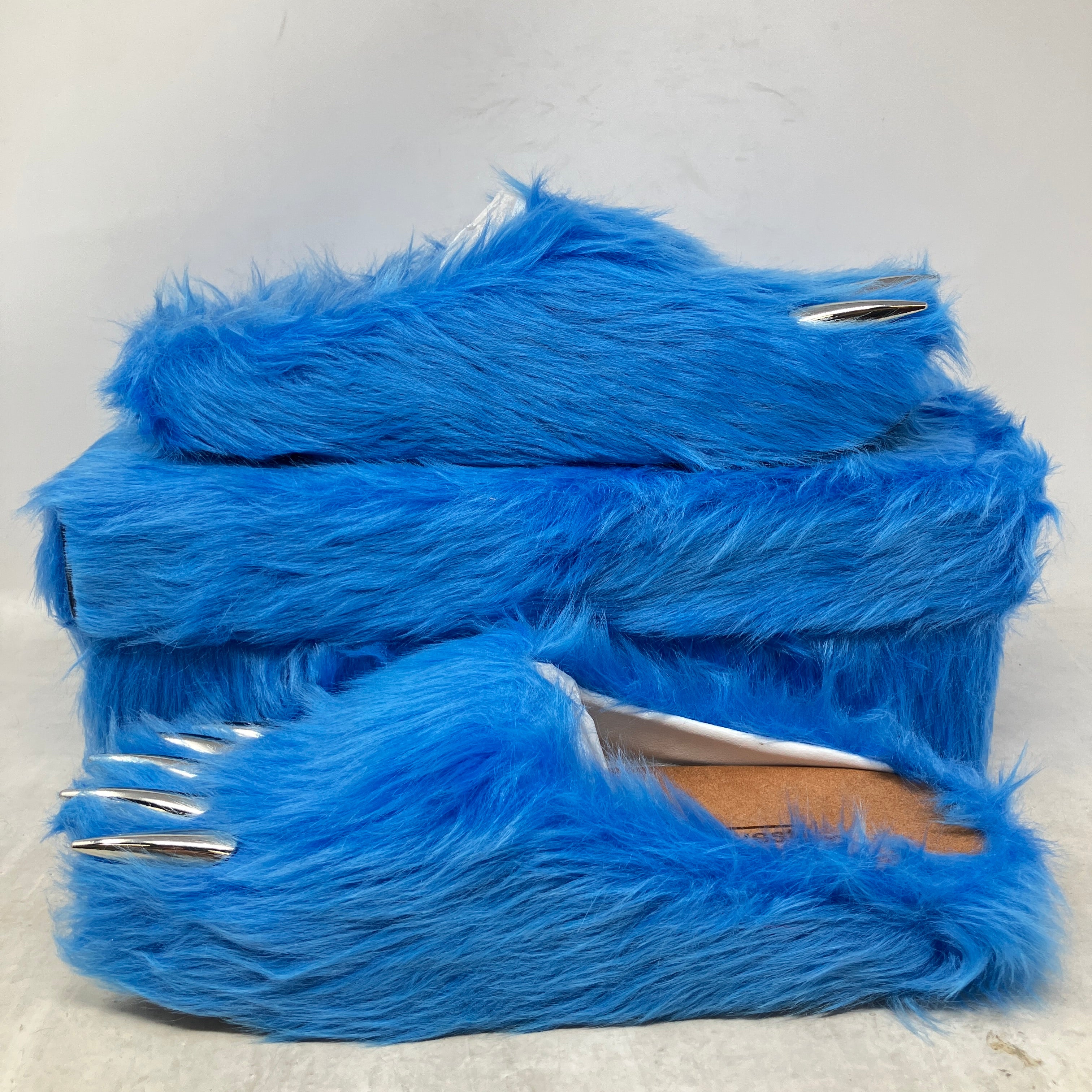 Bravest Studios Bear Claw Mule Blue