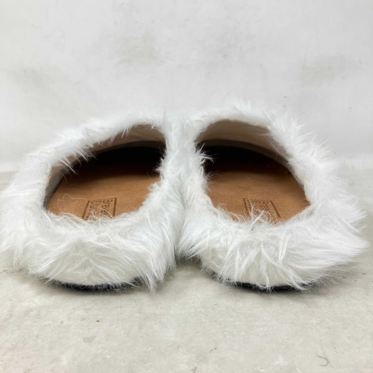 Bravest Studios Bear Claw Mule White