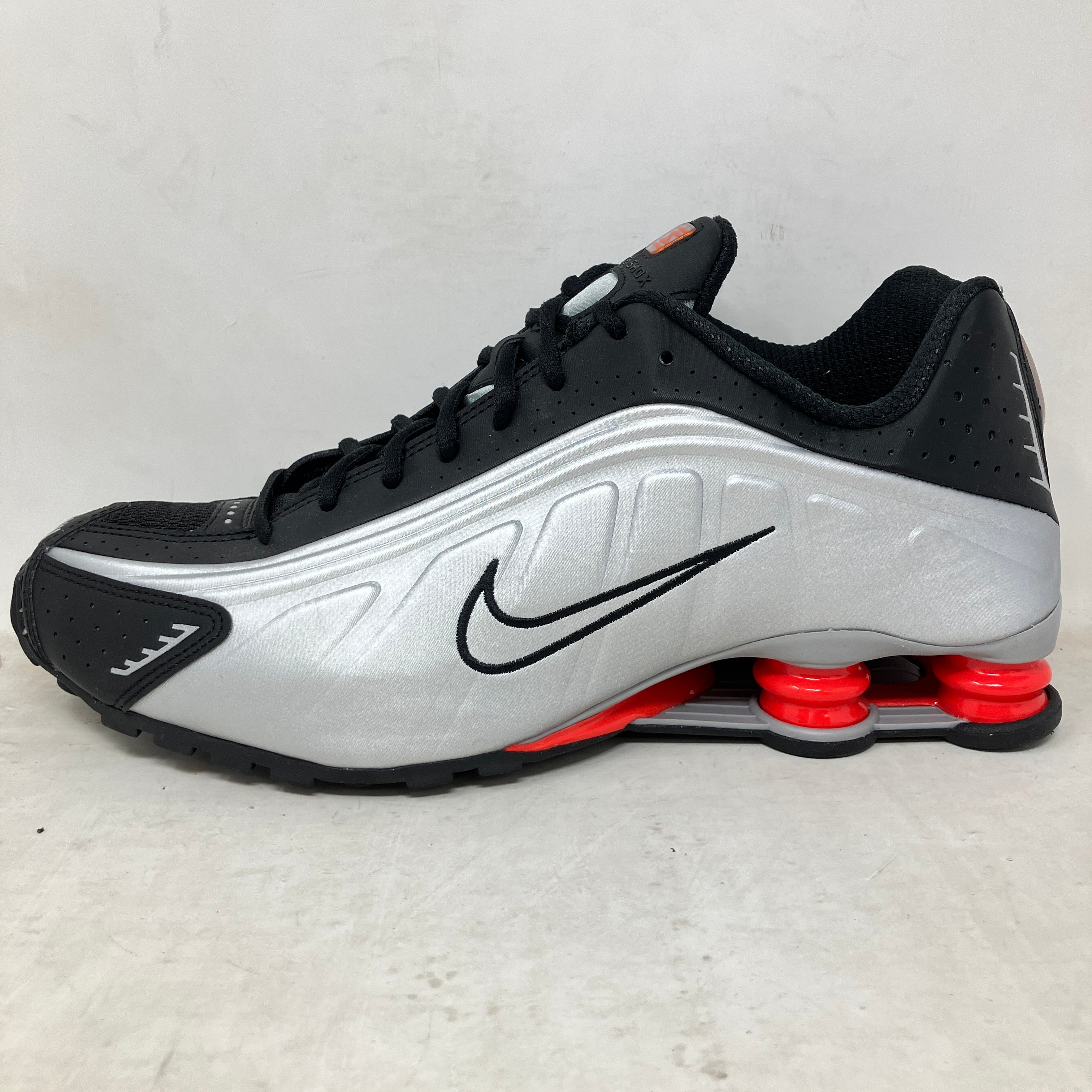 Nike Shox R4 Black Metallic Silver (2018/2024)