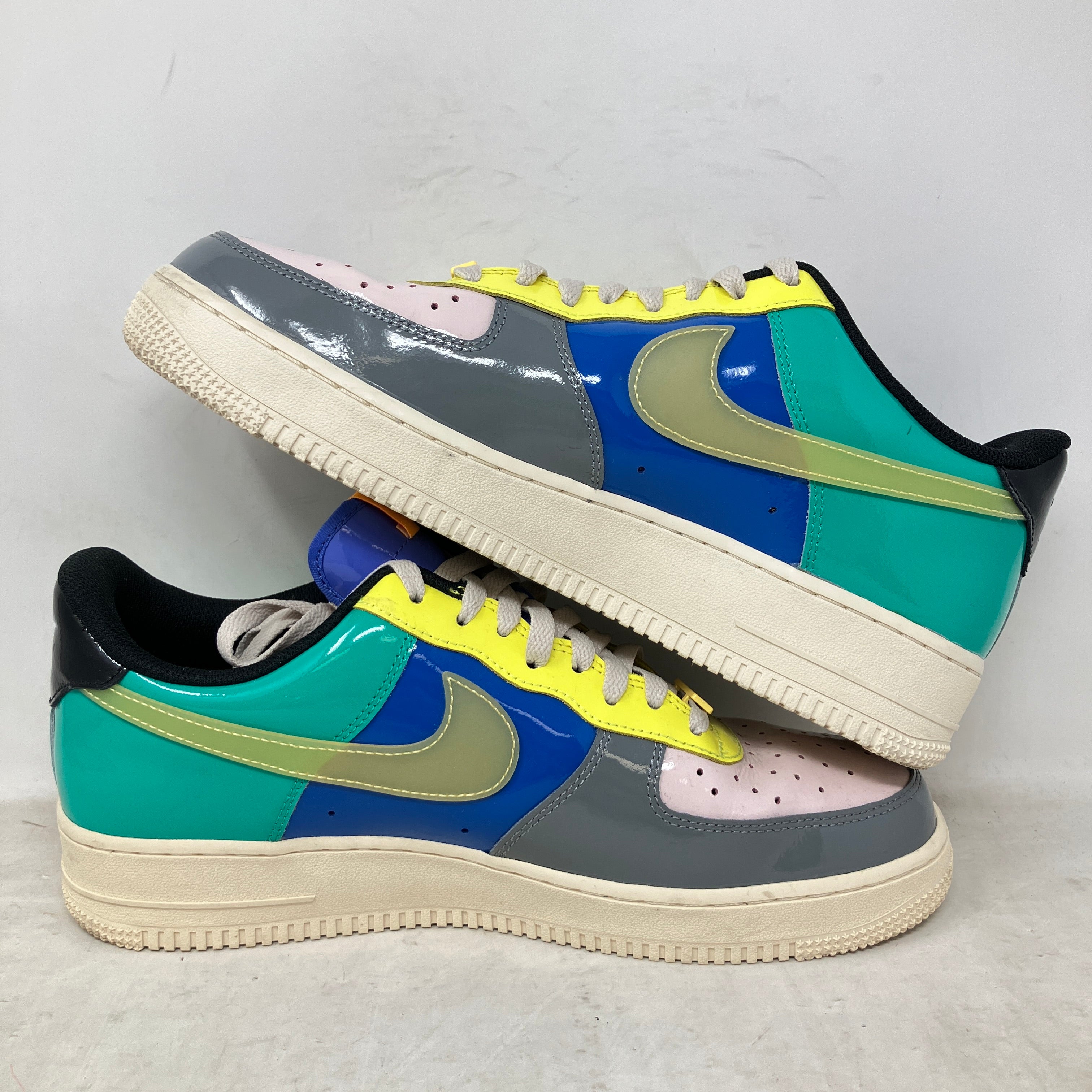 Nike Air Force 1 Low SP Undefeated Multi-Patent Community