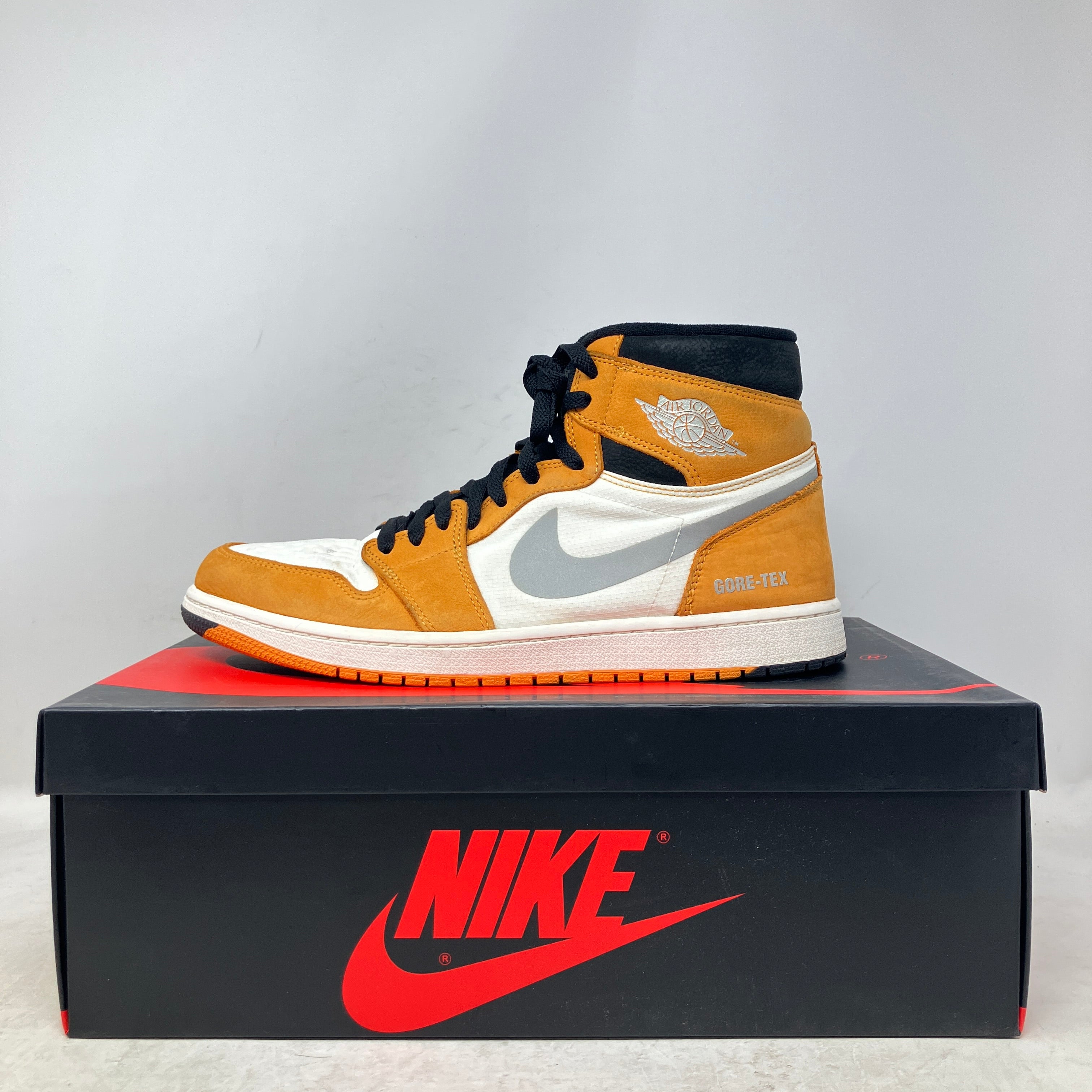 Jordan 1 Retro High Element Gore-Tex Light Curry