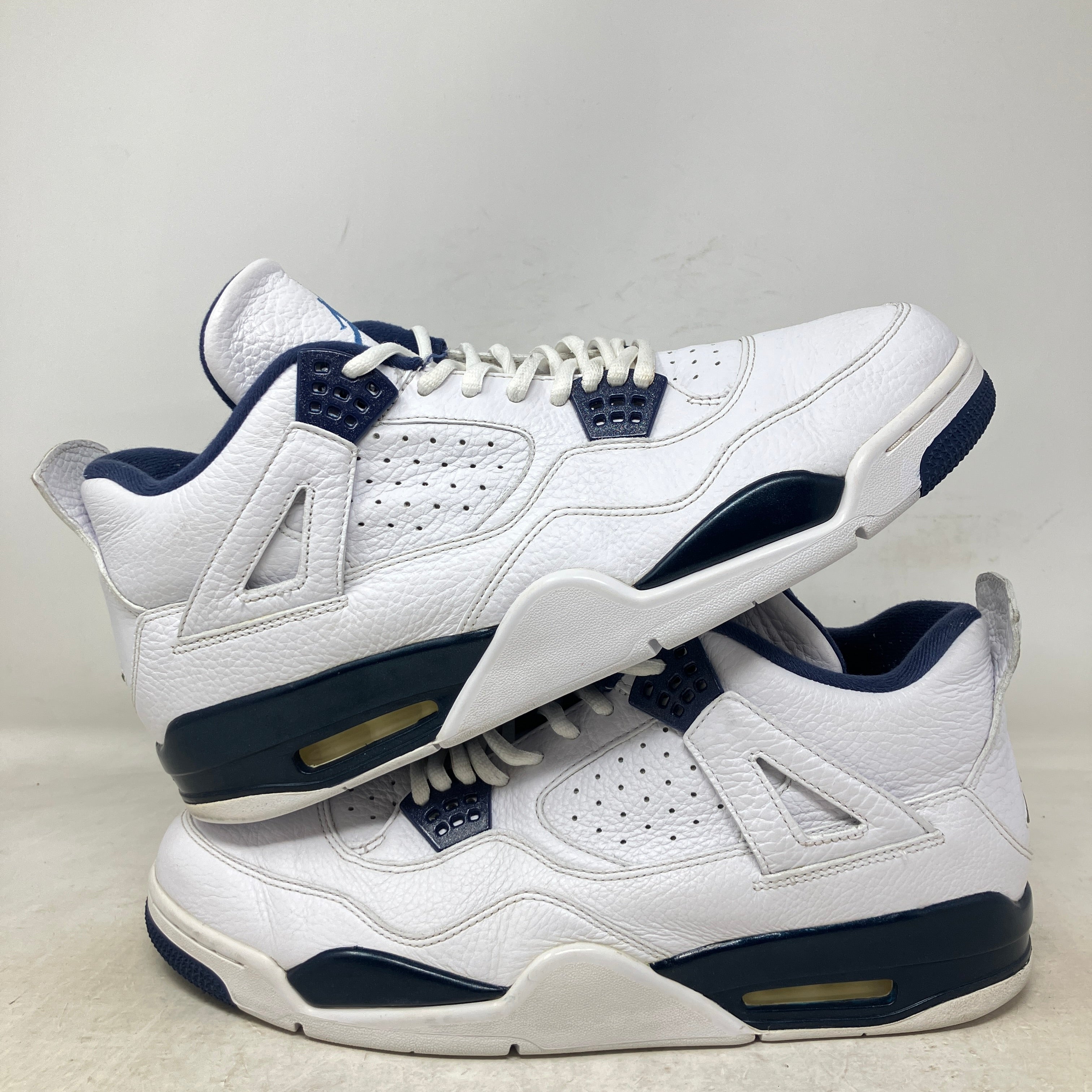 Jordan 4 Retro Columbia (2015)