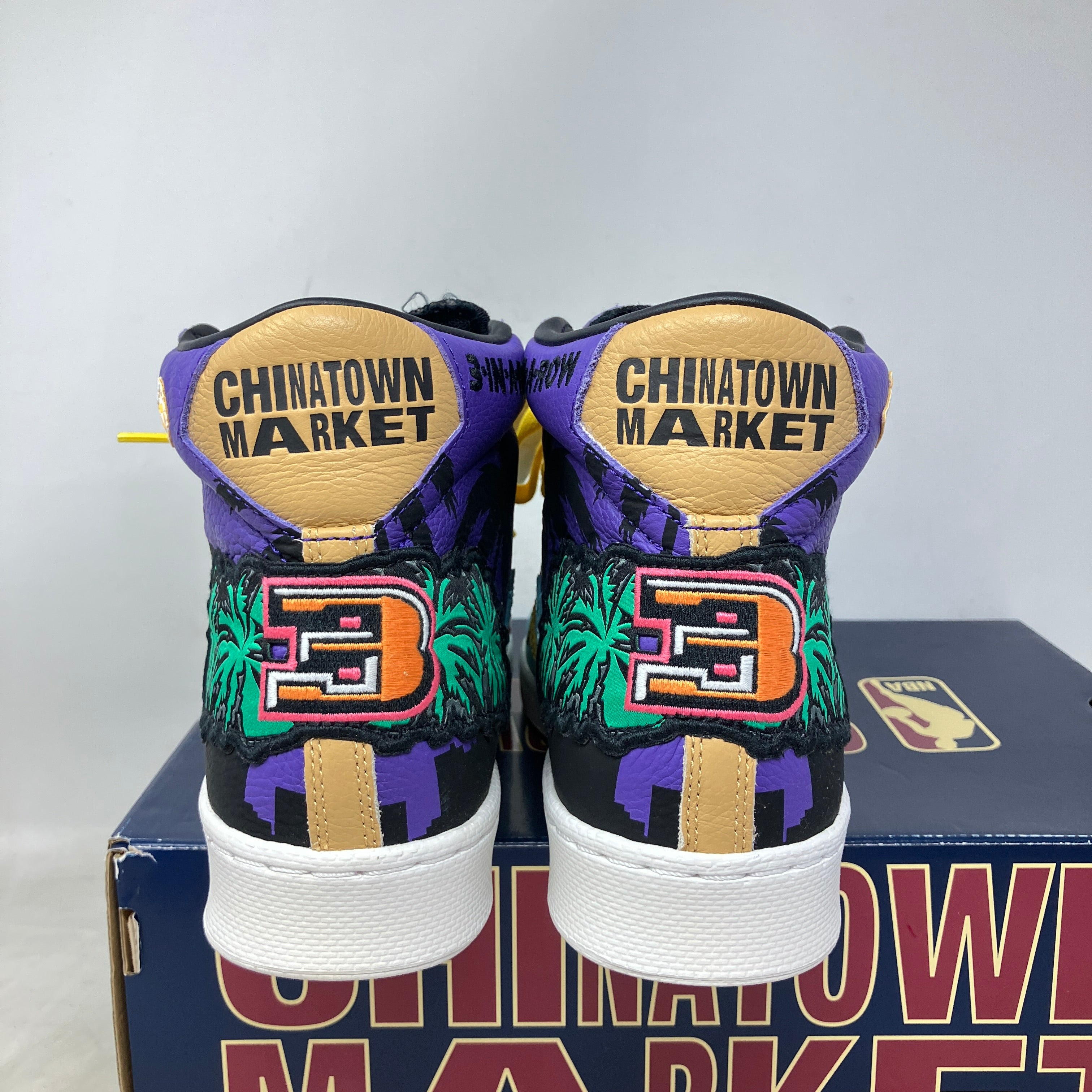 Converse Pro Leather Chinatown Market NBA Los Angeles Lakers