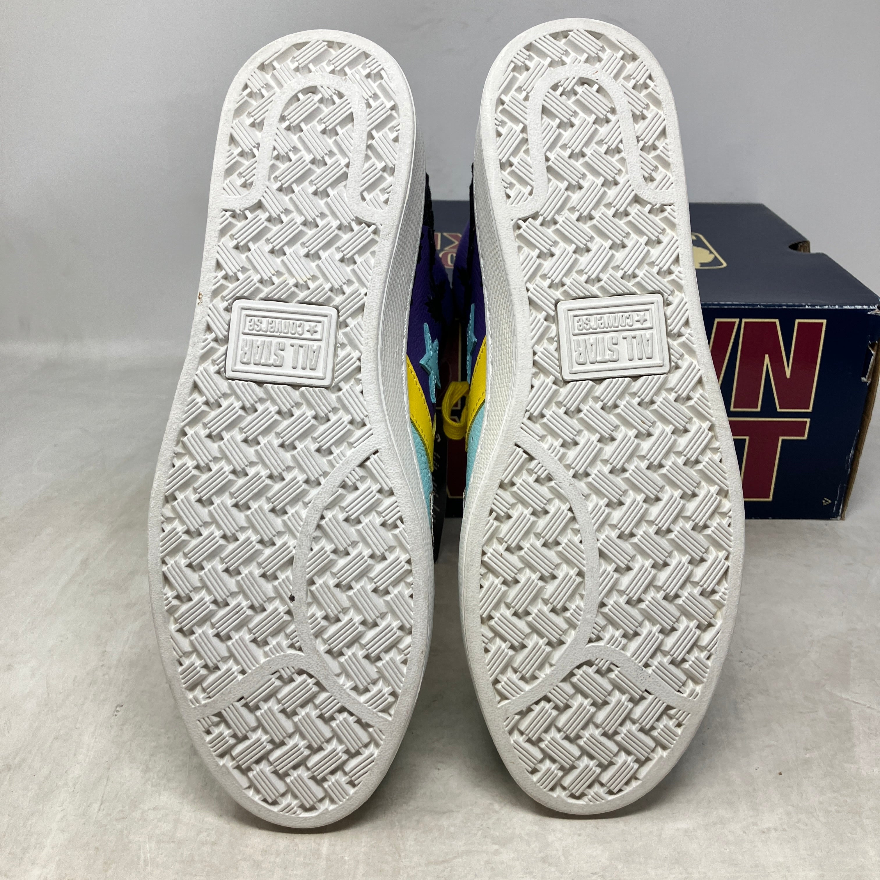 Converse Pro Leather Chinatown Market NBA Los Angeles Lakers